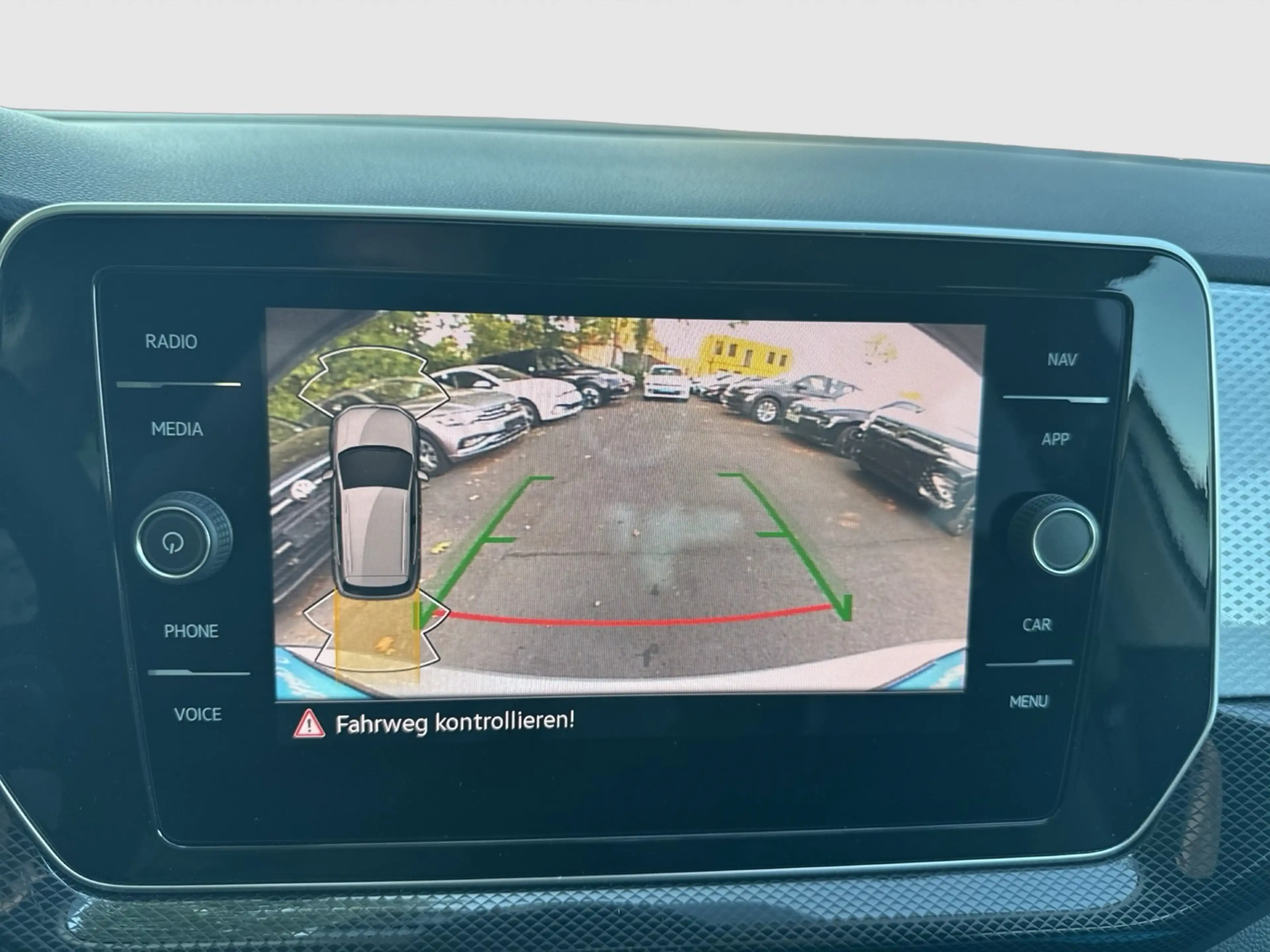 Volkswagen T-Cross 1.5 GOAL CAM ACC CARPLAY ALU SITZHEIZUNG — photo 12