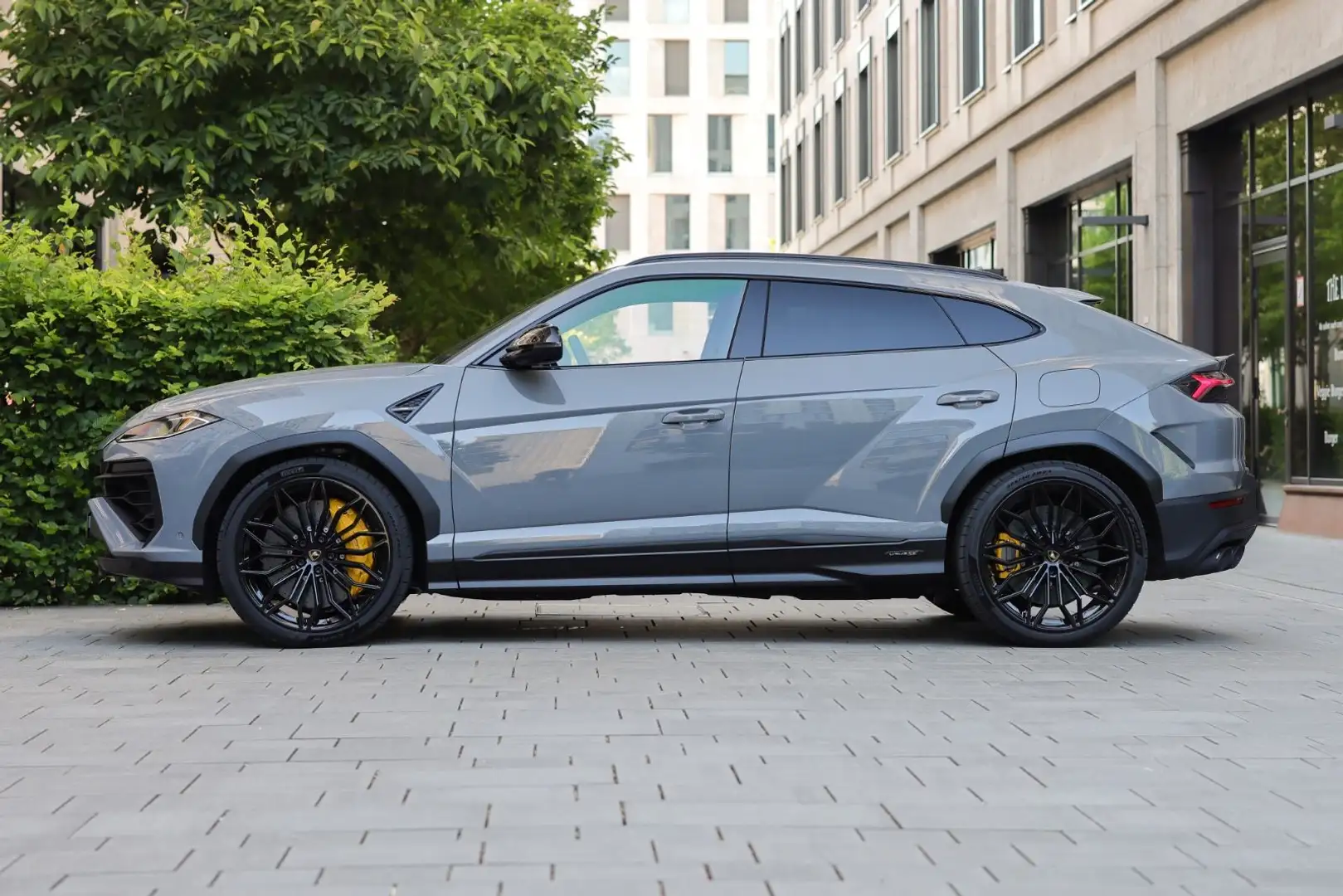 Lamborghini Urus 4.0 V8 SE | Panorama | Carbon | ANIMA Gris - 2