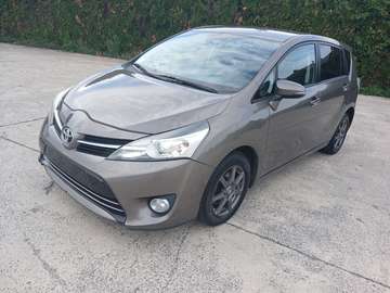Verso 1.6 D-4D Business 5pl.