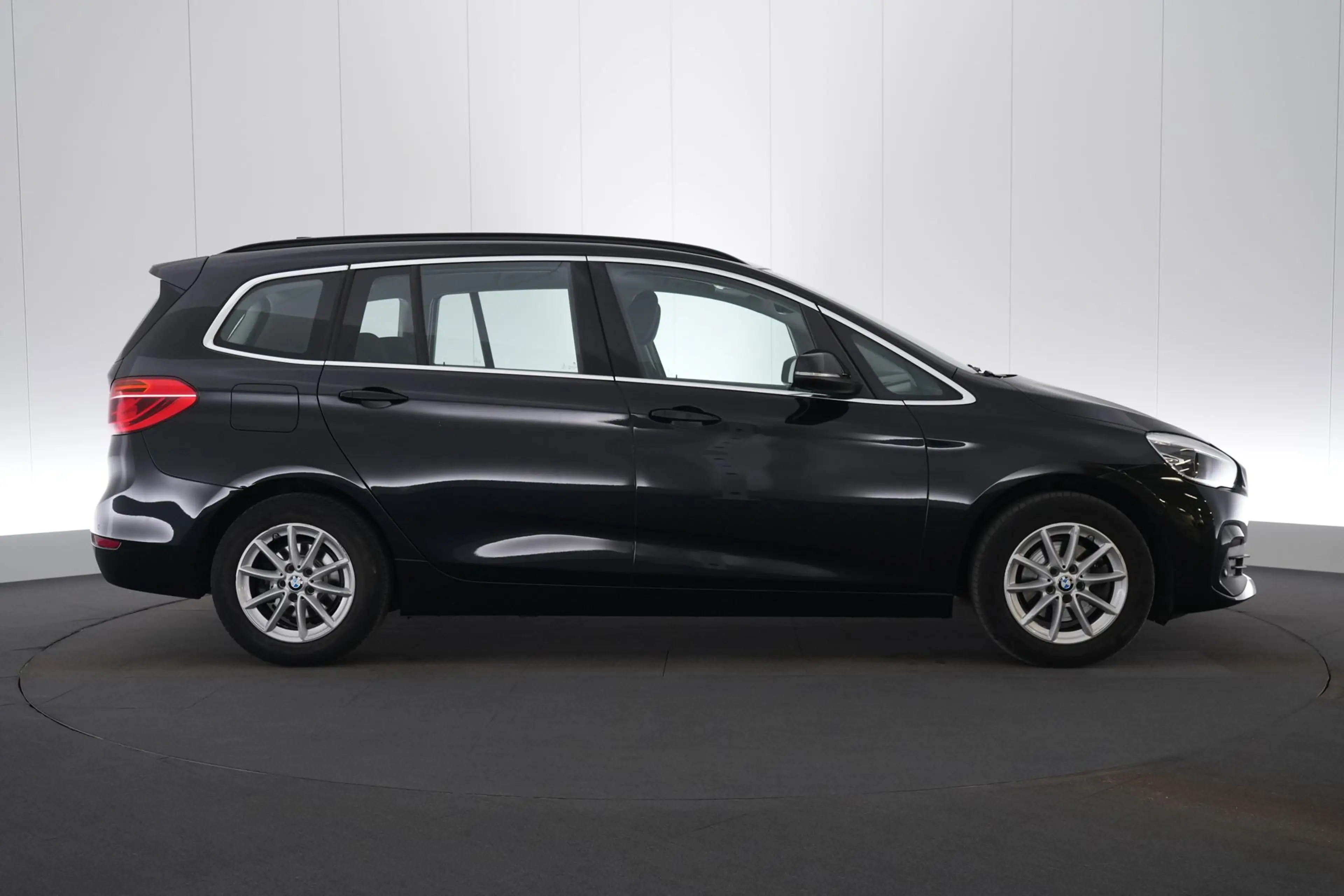 BMW 216 2 Gran Tourer 216d Business LED GPS PDC Verw. Zete — photo 5