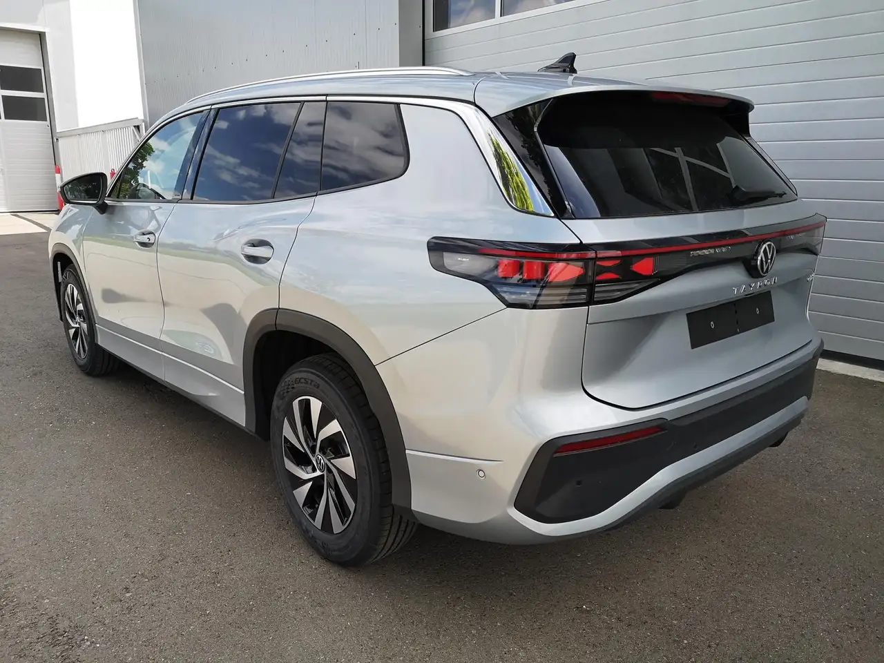 Volkswagen Tayron 1.5 eTSI Life LED Plus 7 Sitzer el. Hk, Kamera 2