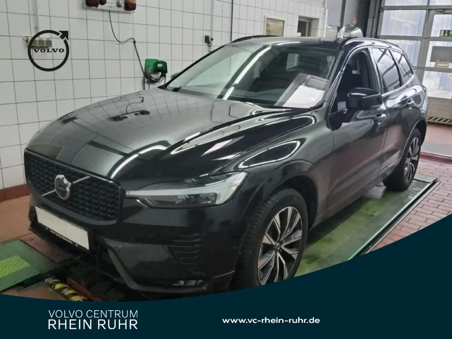 Volvo XC60 B5 AWD  PLUS DARK FAP+HKSOUND+360°+PANO+LM+ Noir - 1