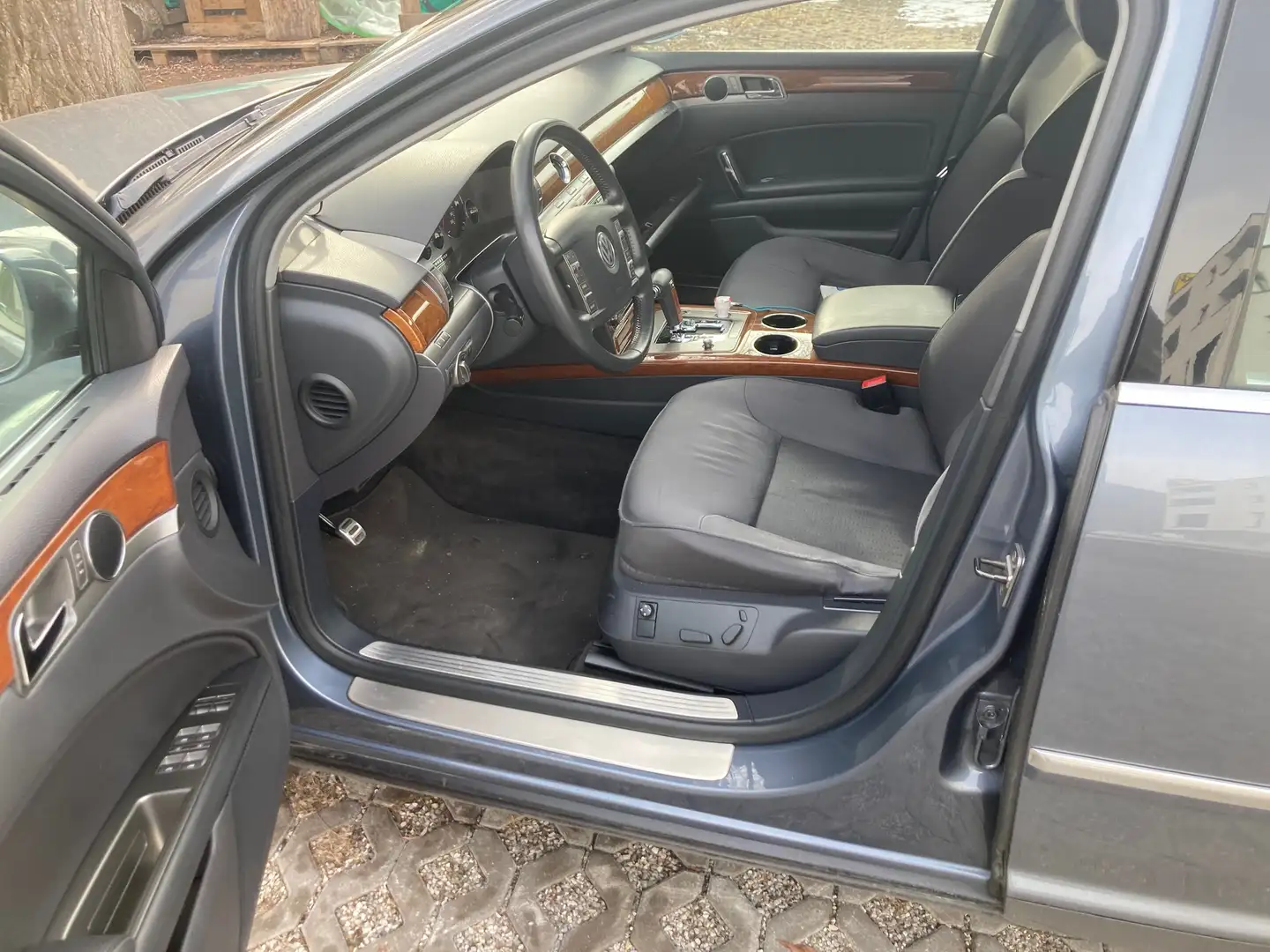 Volkswagen Phaeton Phaeton V6 TDI D-PF 4motion Grau - 2