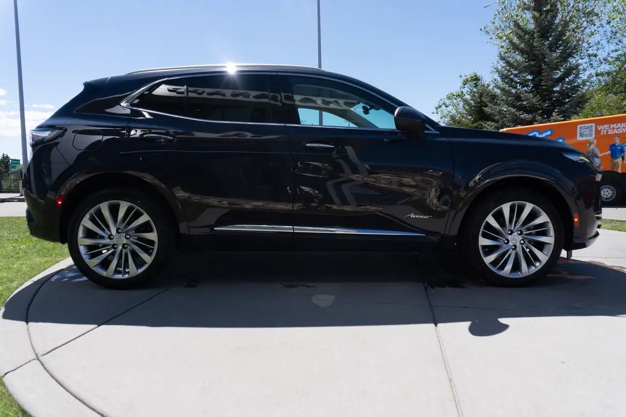 Buick Envision снимка Buick Envision
