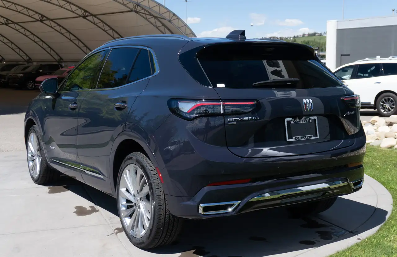 Buick Envision снимка Buick Envision