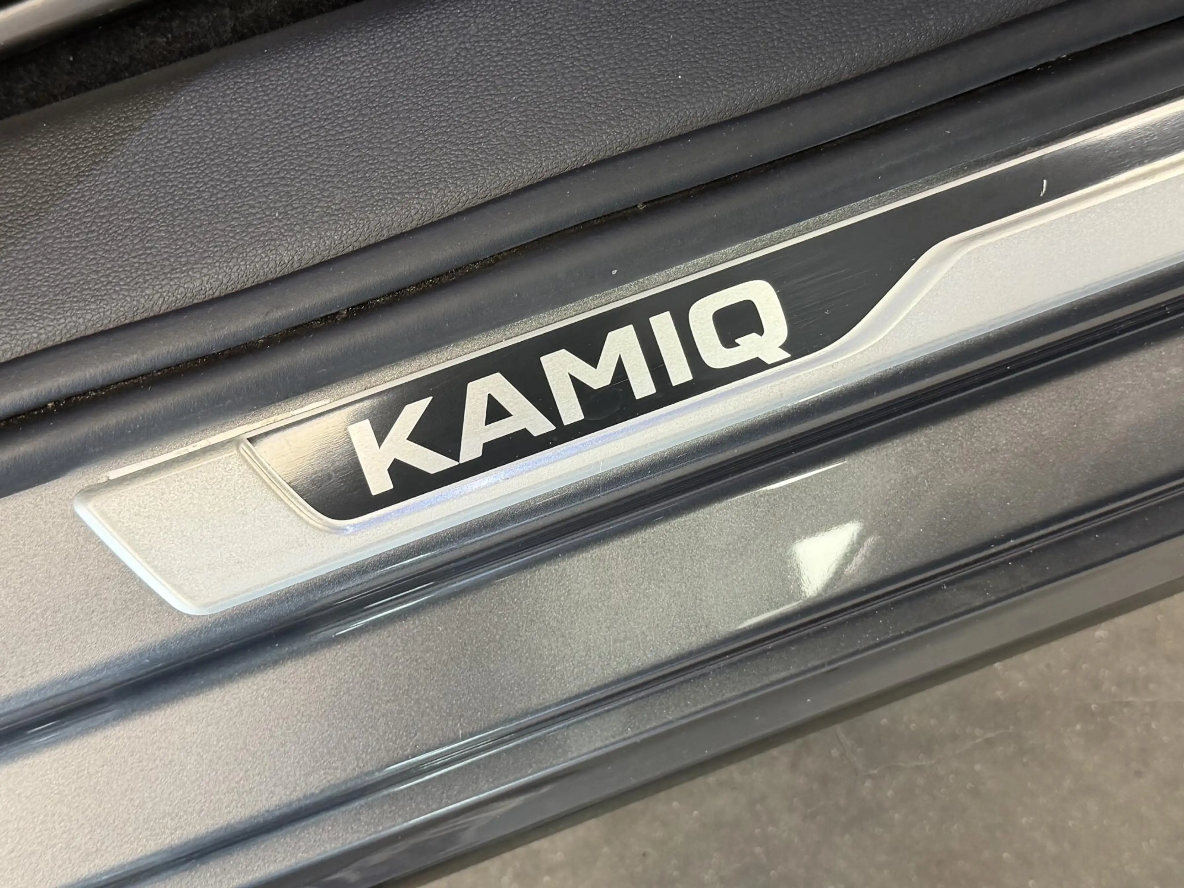 Skoda Kamiq 1.0 TSI Monte Carlo | Adaptive cruise | Panoramada — photo 28