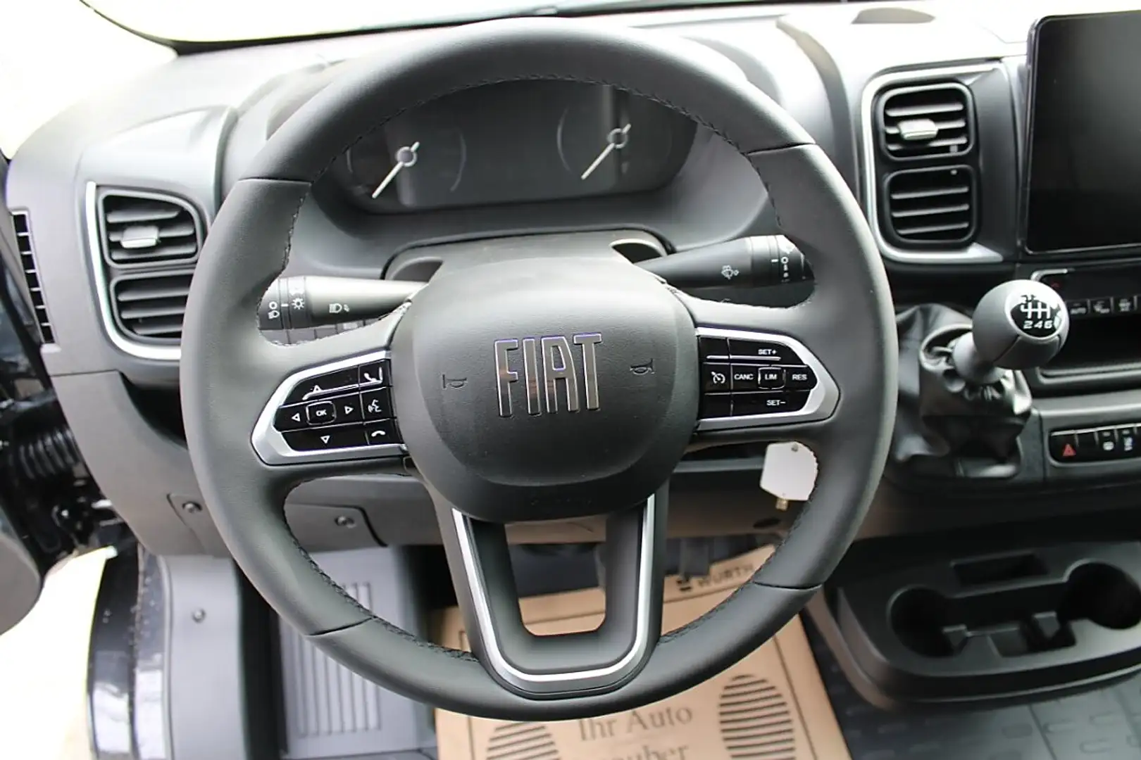 Fiat Ducato KW30 L2H2 120 Netto EUR 24990,-- Navi Ka... Schwarz - 2