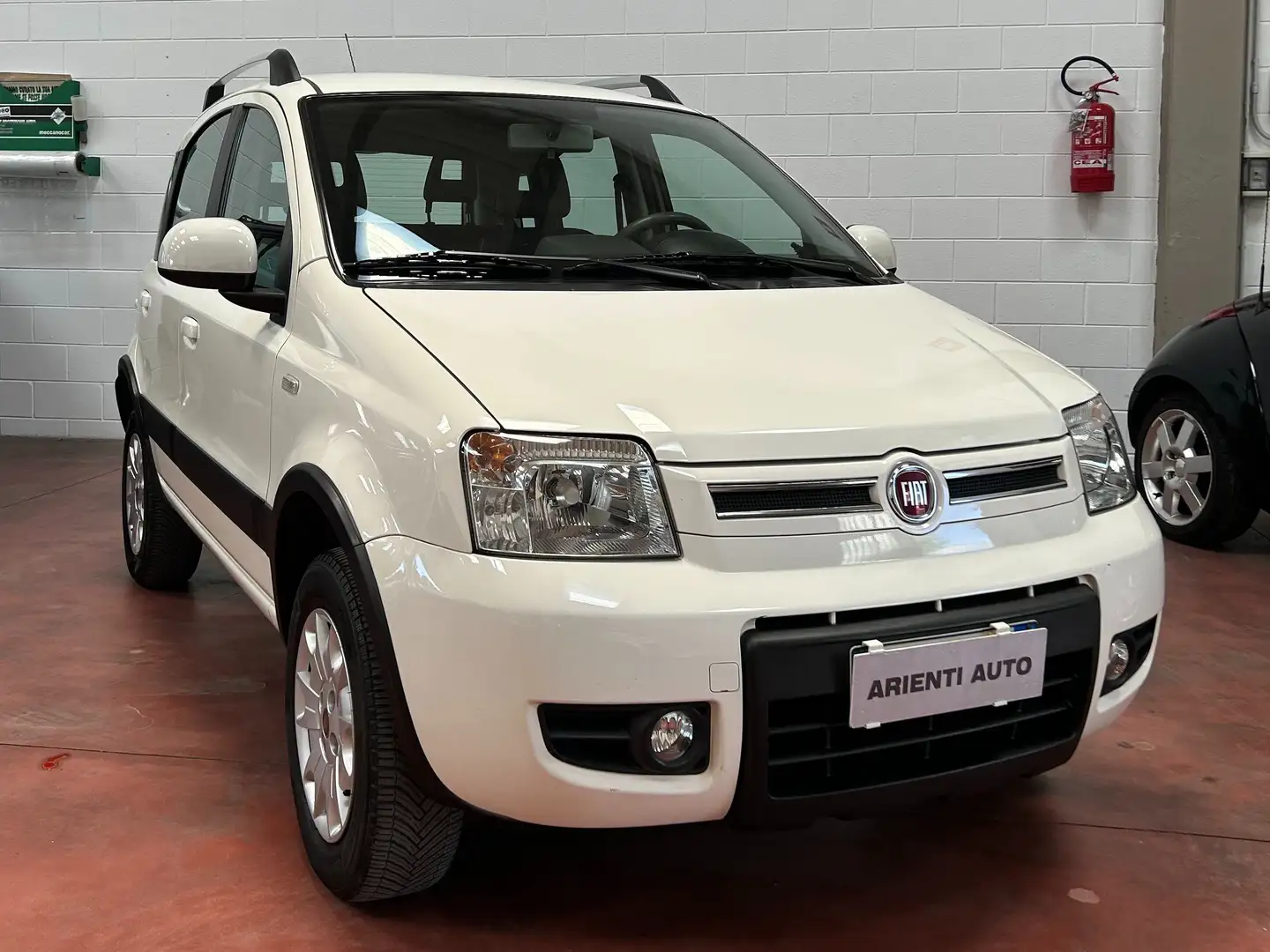 Fiat Panda Panda 1.2 Climbing 4x4 69cv my12 Blanc - 1