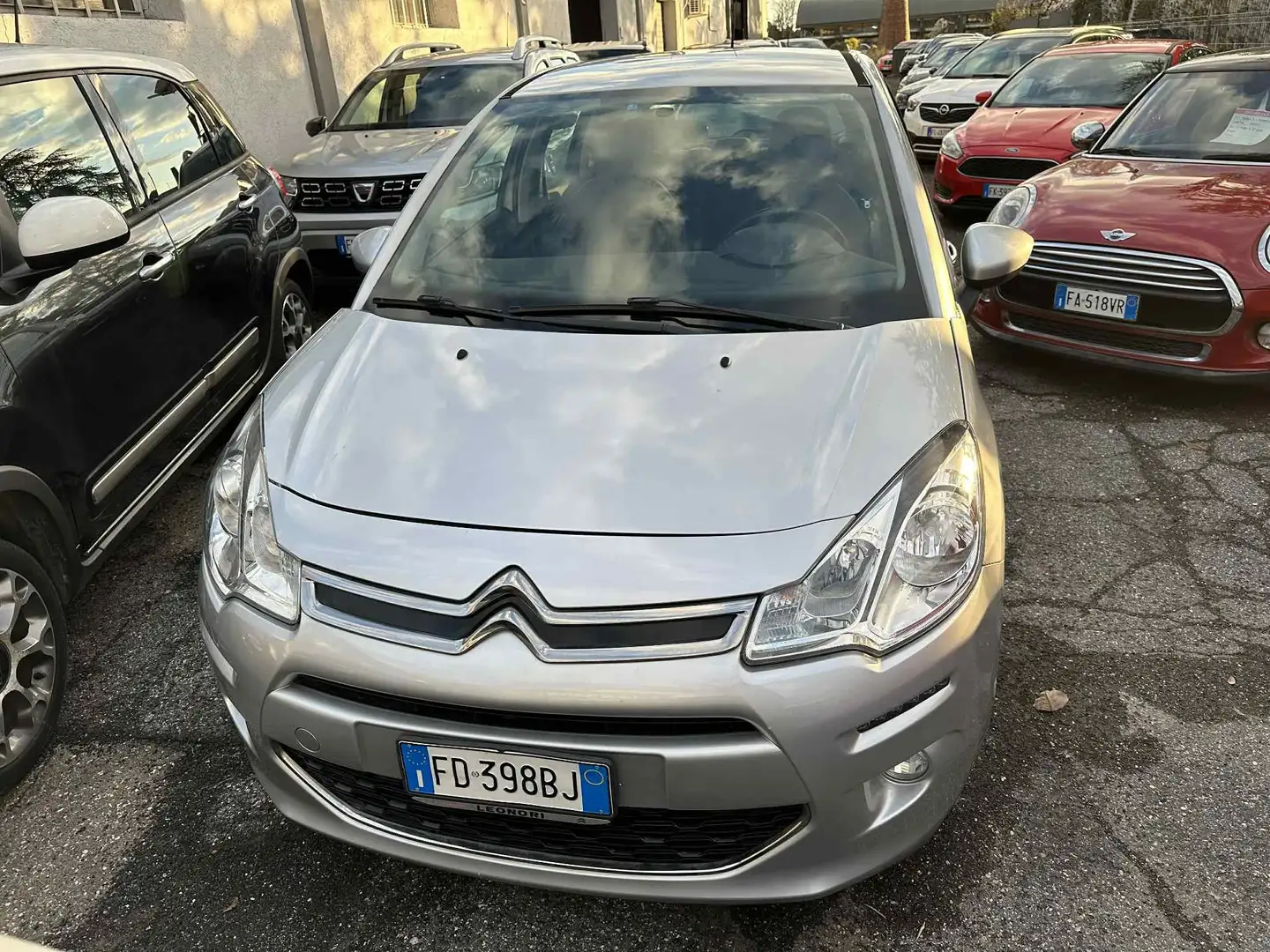 Citroen C3 C3 II 1.2 puretech Exclusive 82cv E6 Argent - 2