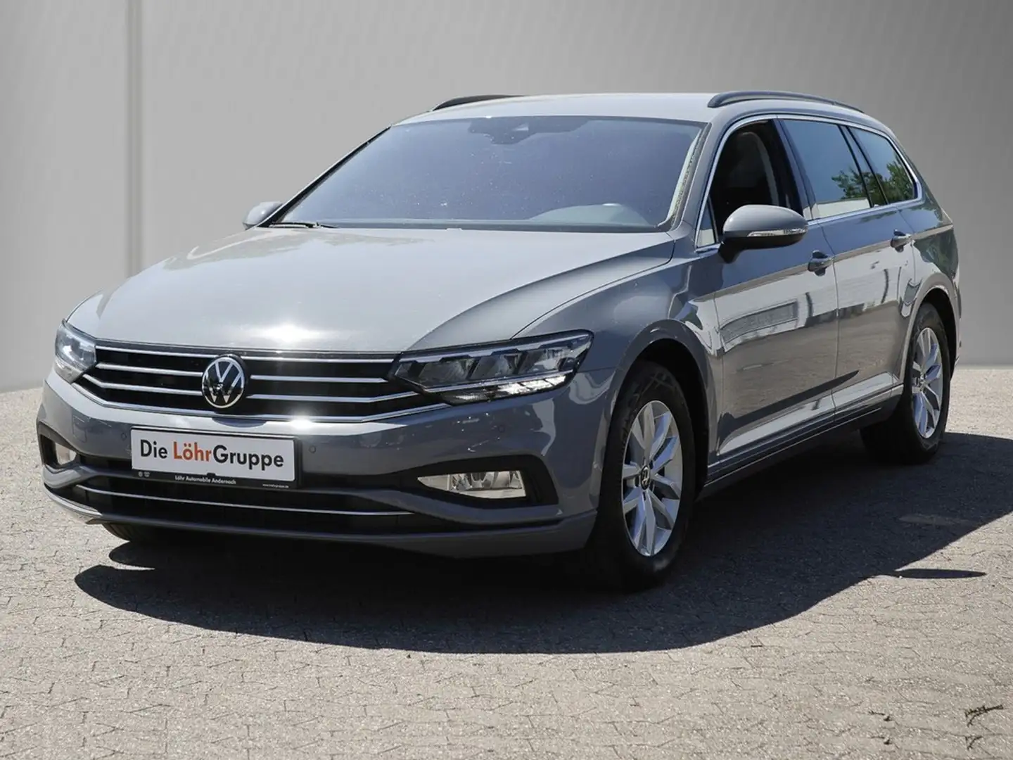 Volkswagen Passat Variant 2,0 l TDI DSG Business Grau - 2