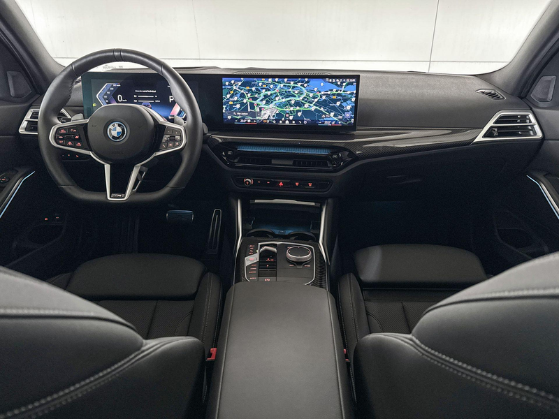 BMW 330 3 Serie Touring 330e xDrive — photo 11