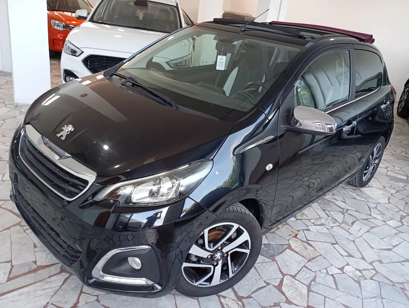 Peugeot 108 5P 1.2 PureTech 82CV Allure TOP! Nero - 2