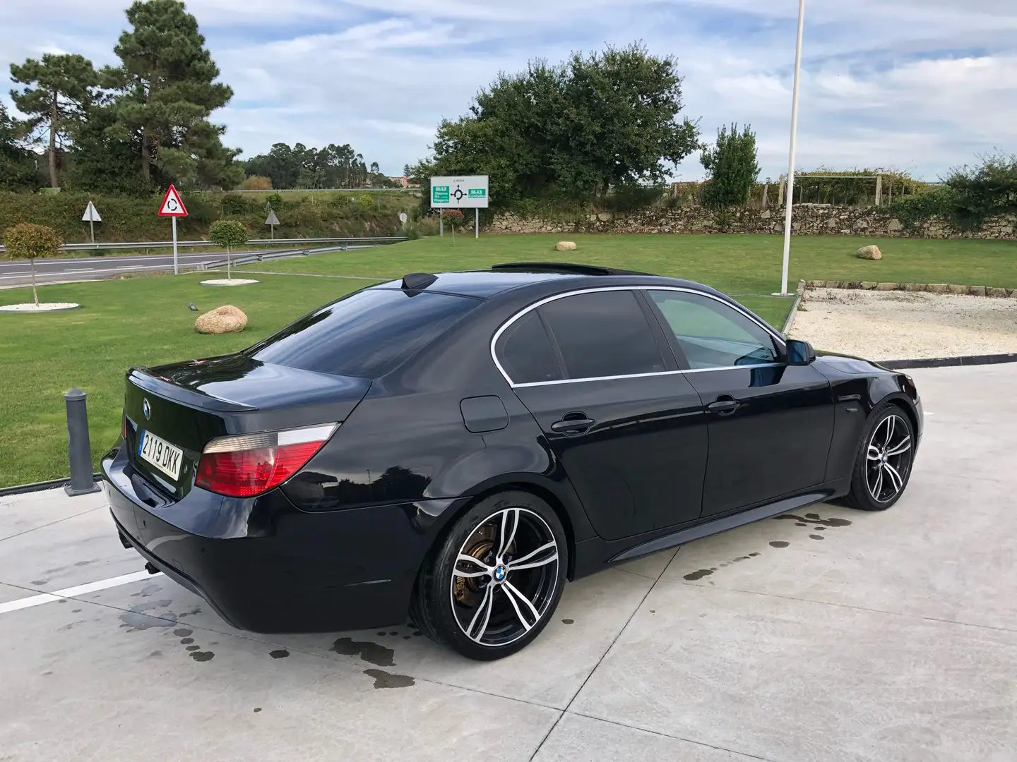 BMW 525 525d Negro - 1