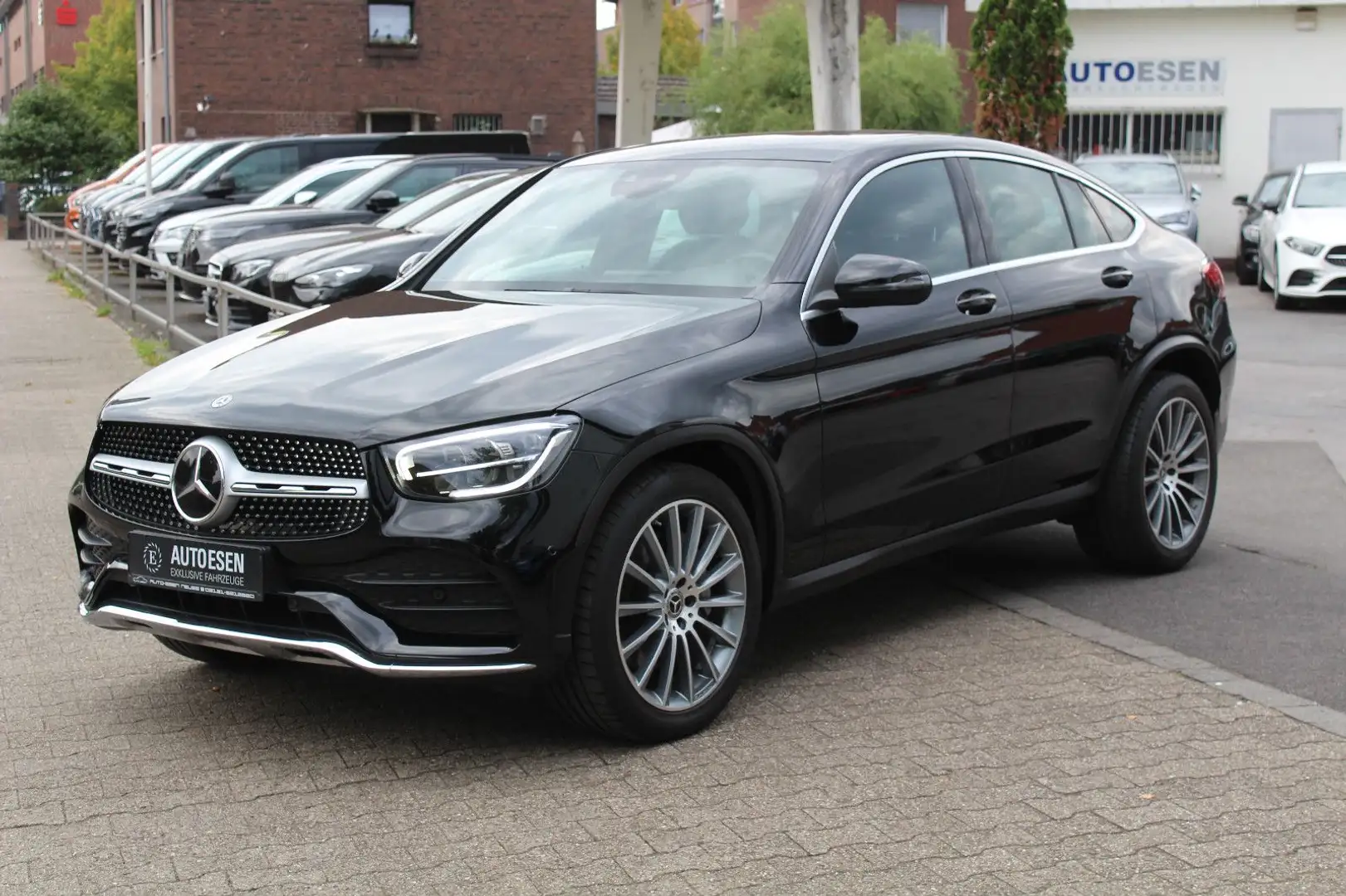 Mercedes-Benz GLC 220 d AMG 4MATIC Coupé+KAMERA+LED+TOTEWINKEL Noir - 1