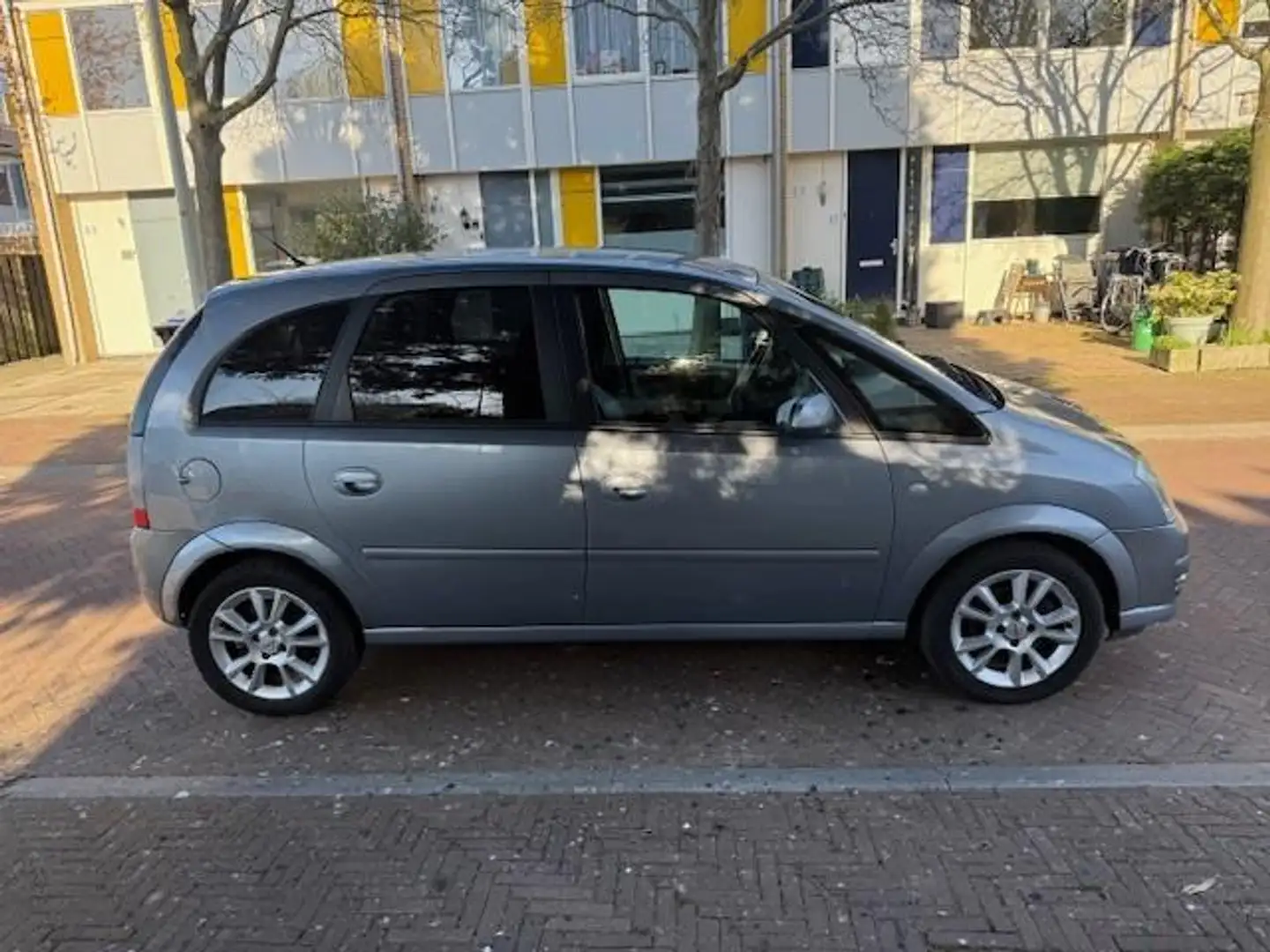 Opel Meriva Nieuw APK / parkeersensoren achter / Airco / Leuke Grijs - 2