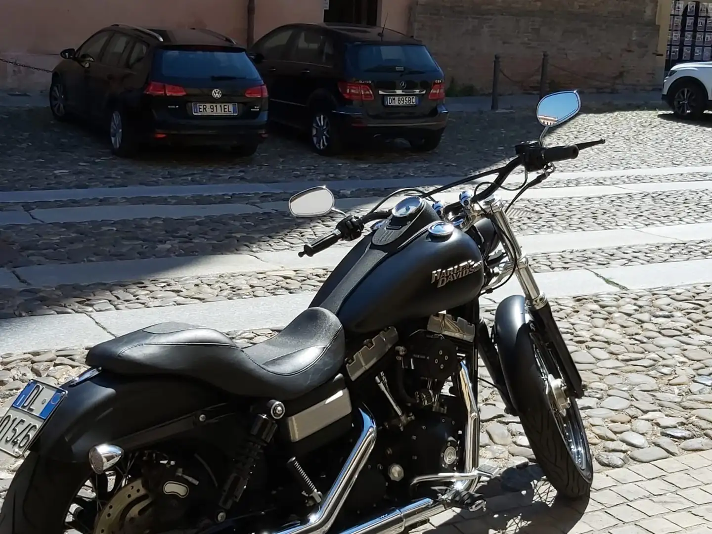 Harley-Davidson Dyna Street Bob - 2