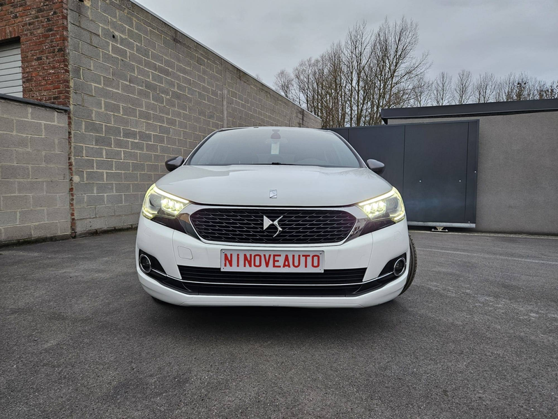 DS Automobiles DS 4 1.6d BlueHDi Be Chic S* NAV PARKSENSO CRUISE CONTR