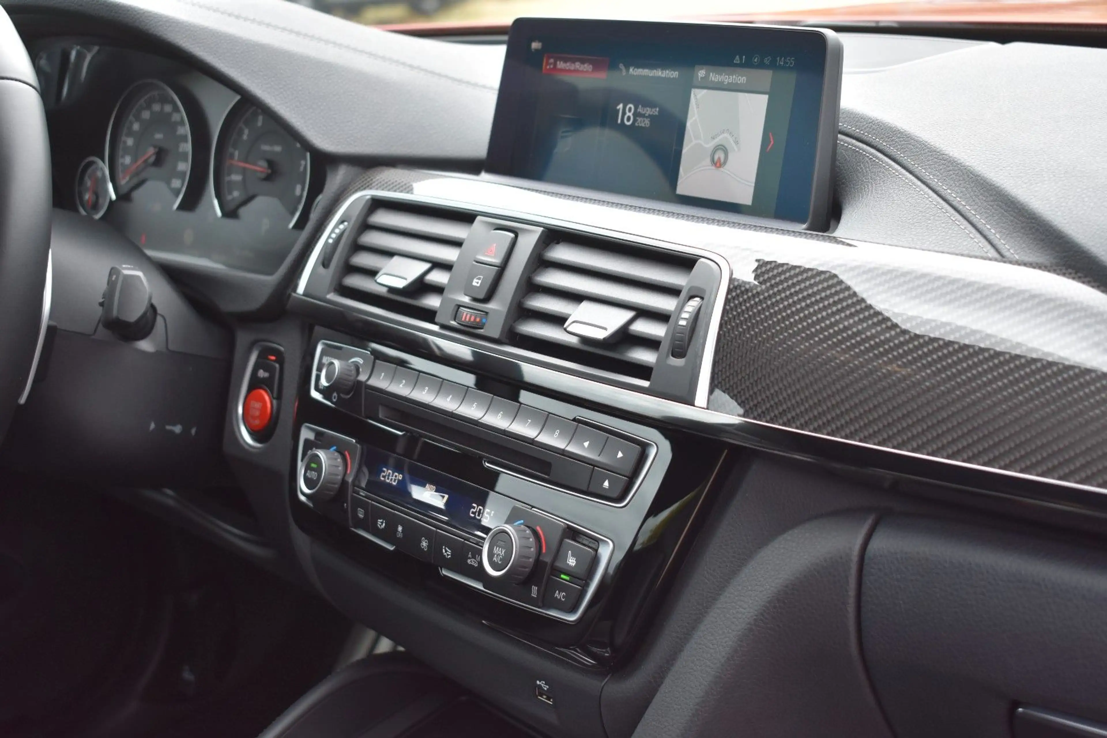 BMW M4 Coupe Competition/HUD/Shadow/Carbon/DKG — photo 15