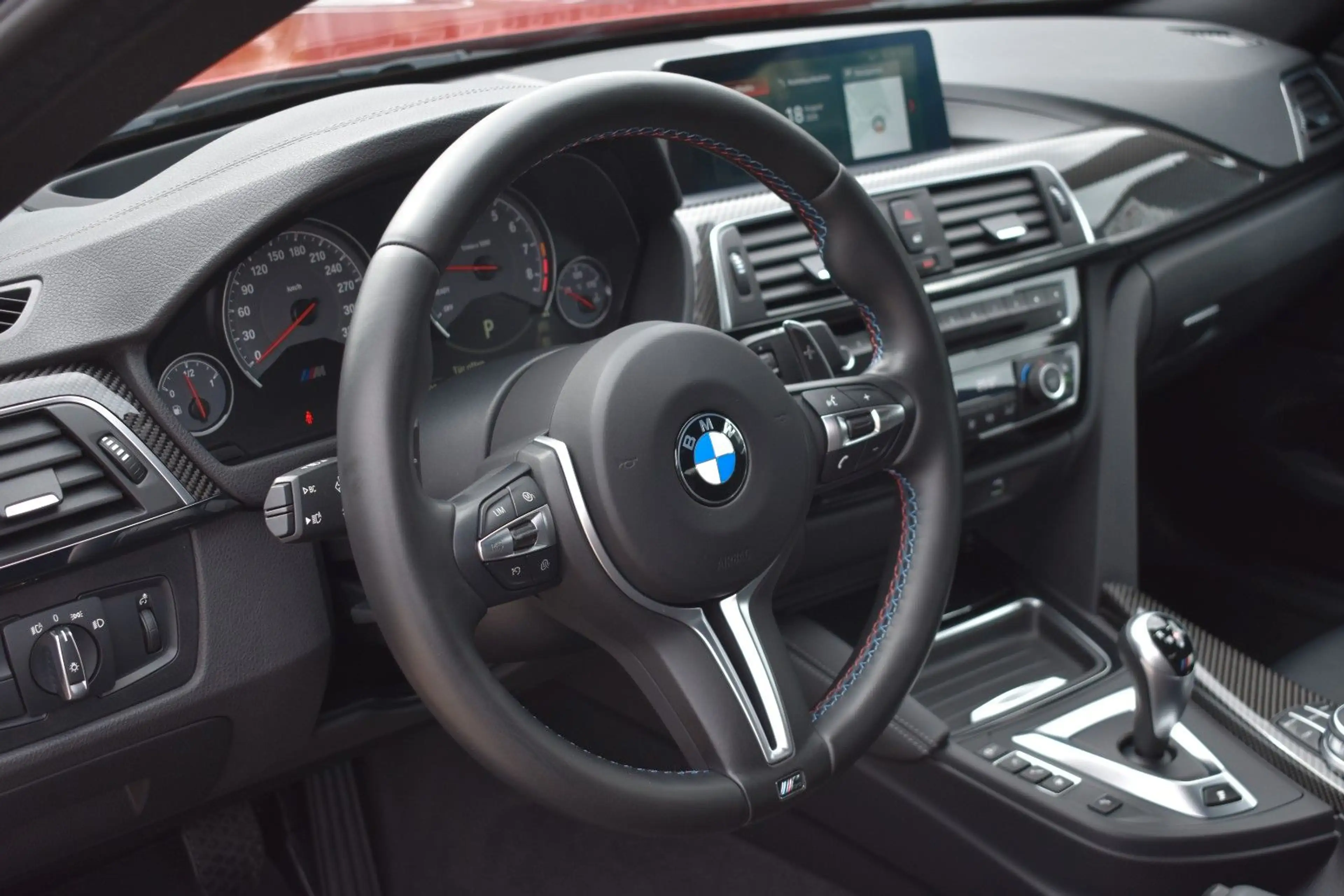 BMW M4 Coupe Competition/HUD/Shadow/Carbon/DKG — photo 10