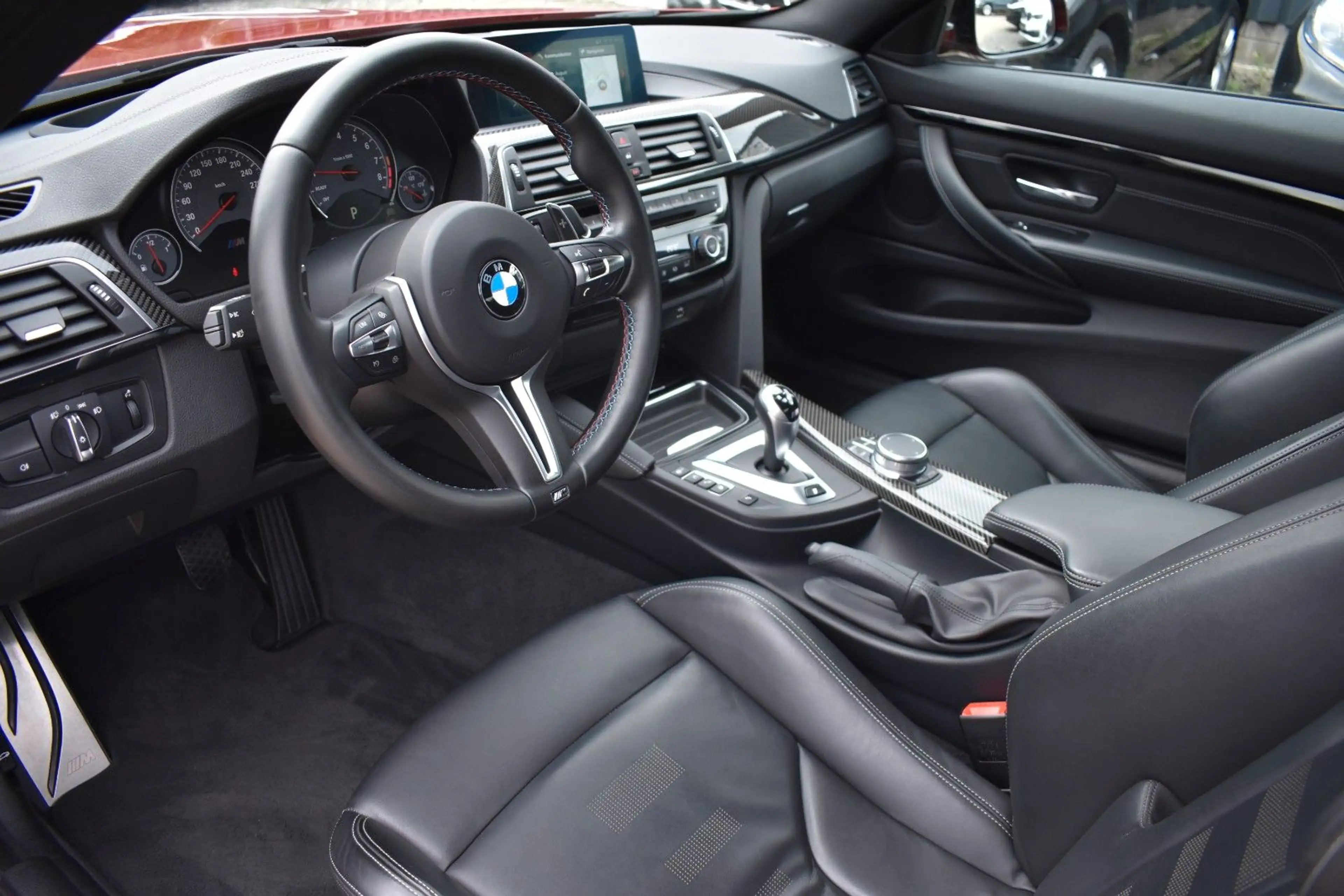BMW M4 Coupe Competition/HUD/Shadow/Carbon/DKG — photo 9