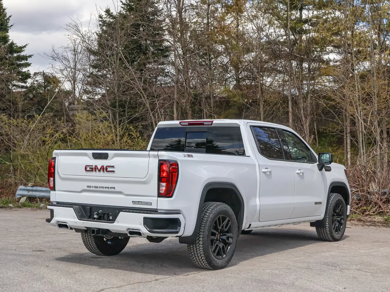 GMC Sierra 1500 снимка GMC Sierra 1500