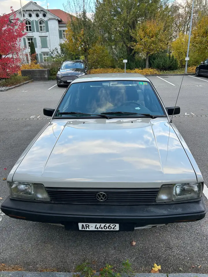 Volkswagen Passat 32B, foto 4