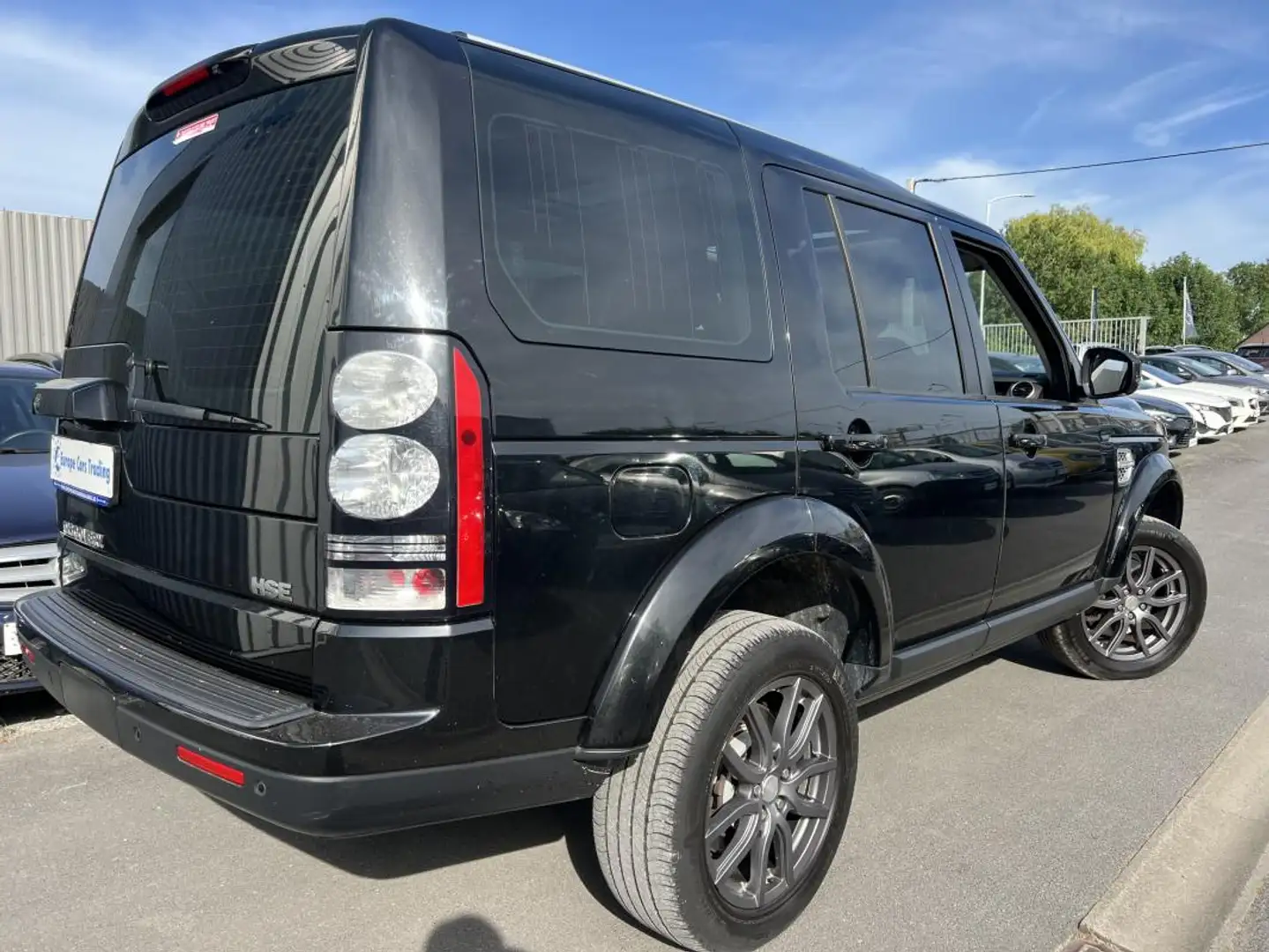 Land Rover Discovery IV PHASE 3 HSE 3.0SDV6 256 CH 1 ÈRE MAIN GAR 12M Zwart - 2