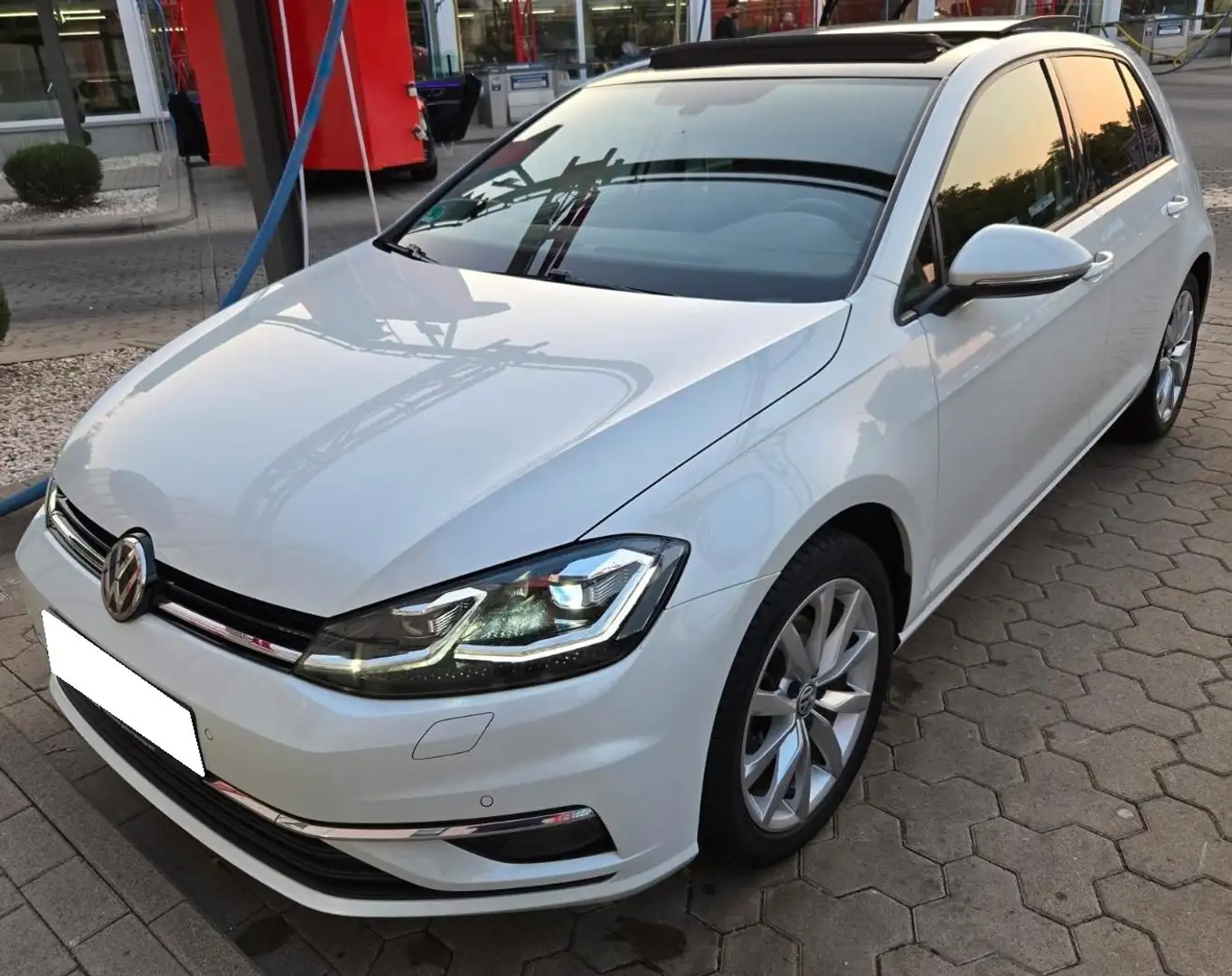 Volkswagen Golf Golf 5p 2.0 tdi Highline 150cv dsg R-Line Fehér - 1