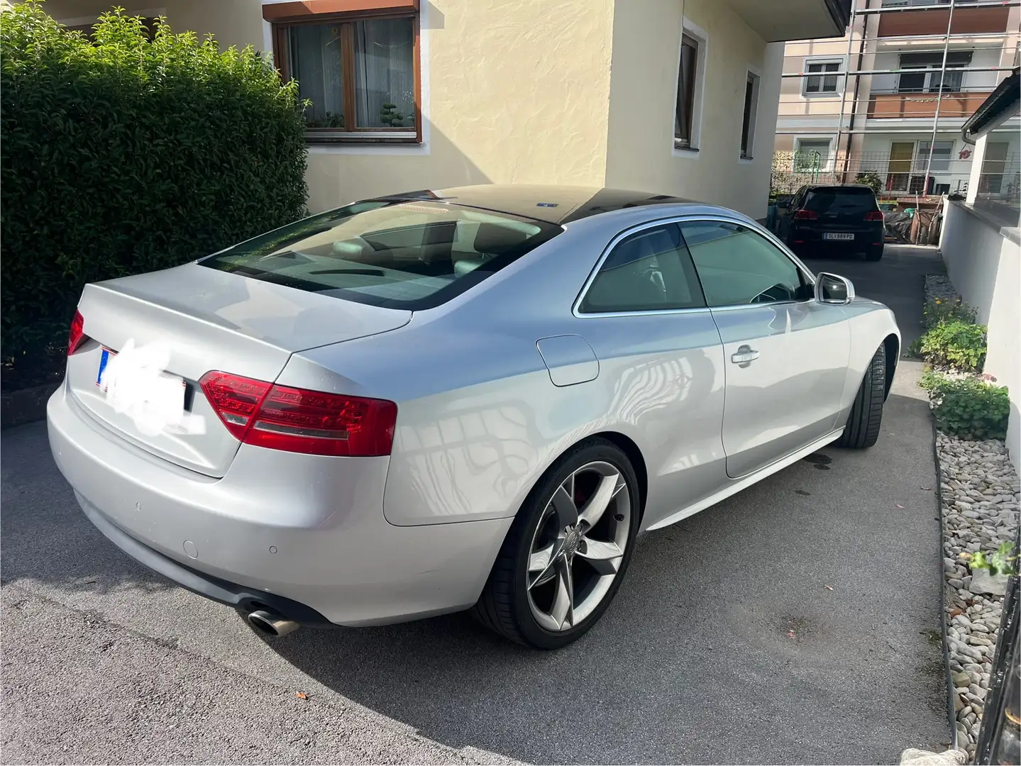 Audi A5 A5 Coupé 2,7 TDI V6 DPF Aut. Grau - 2