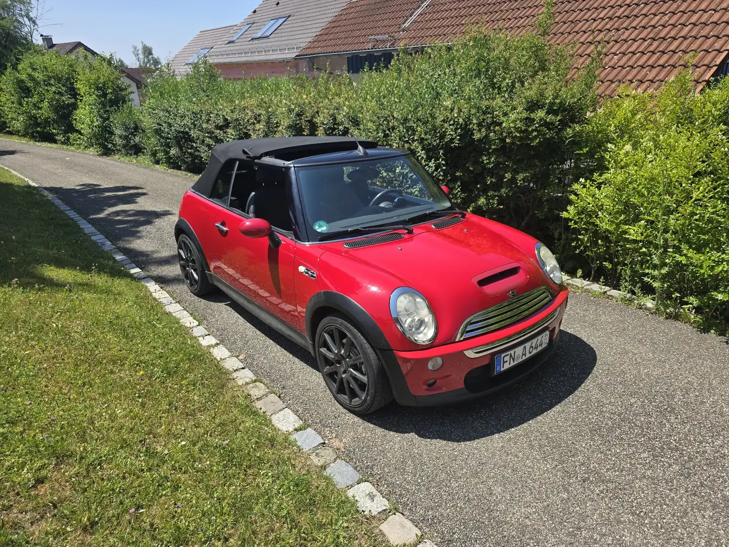 MINI Cooper S Cabrio - 1