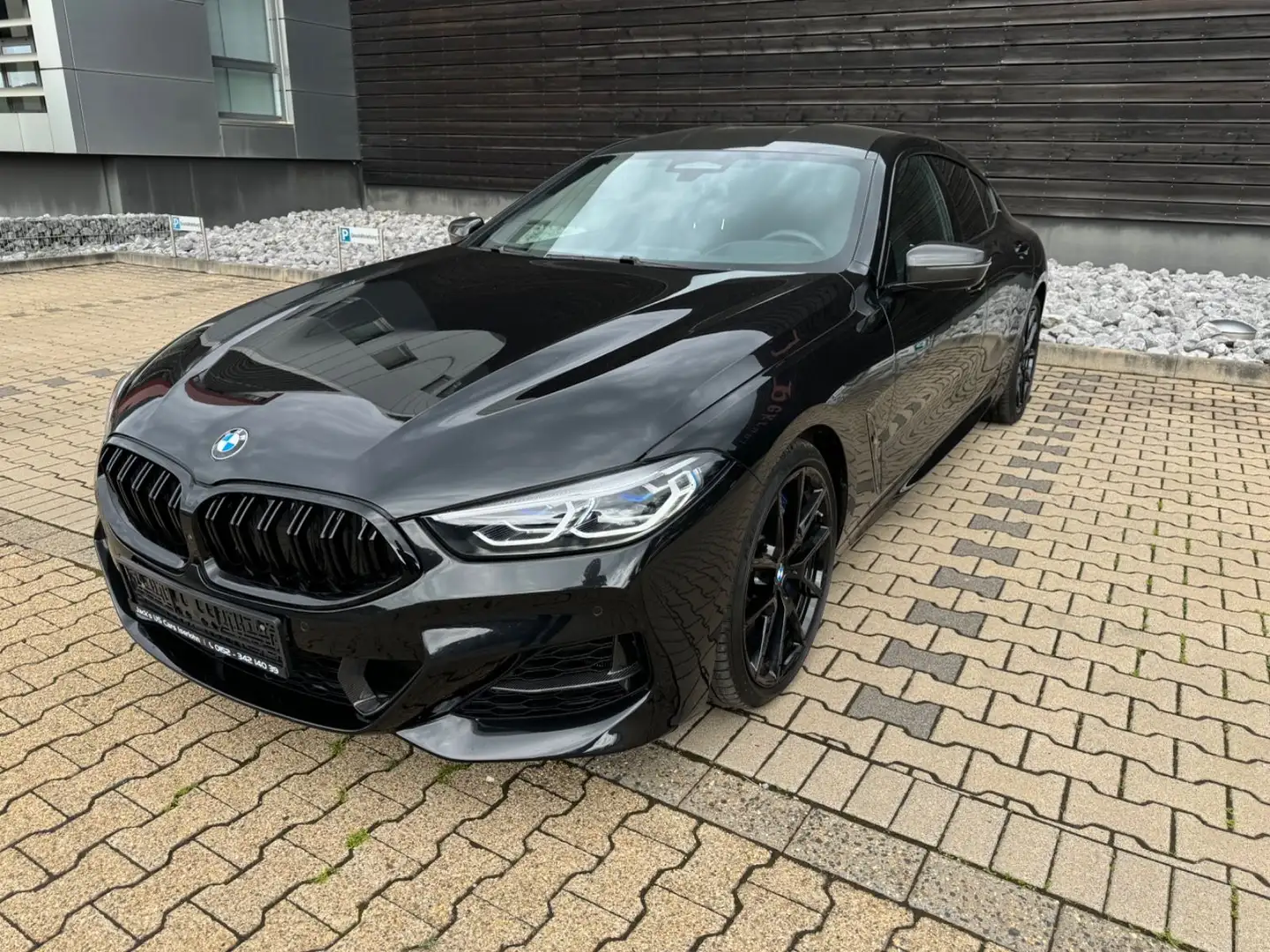 BMW M850 i xDrive Gran Coupé Carbon Edition Чорний - 1