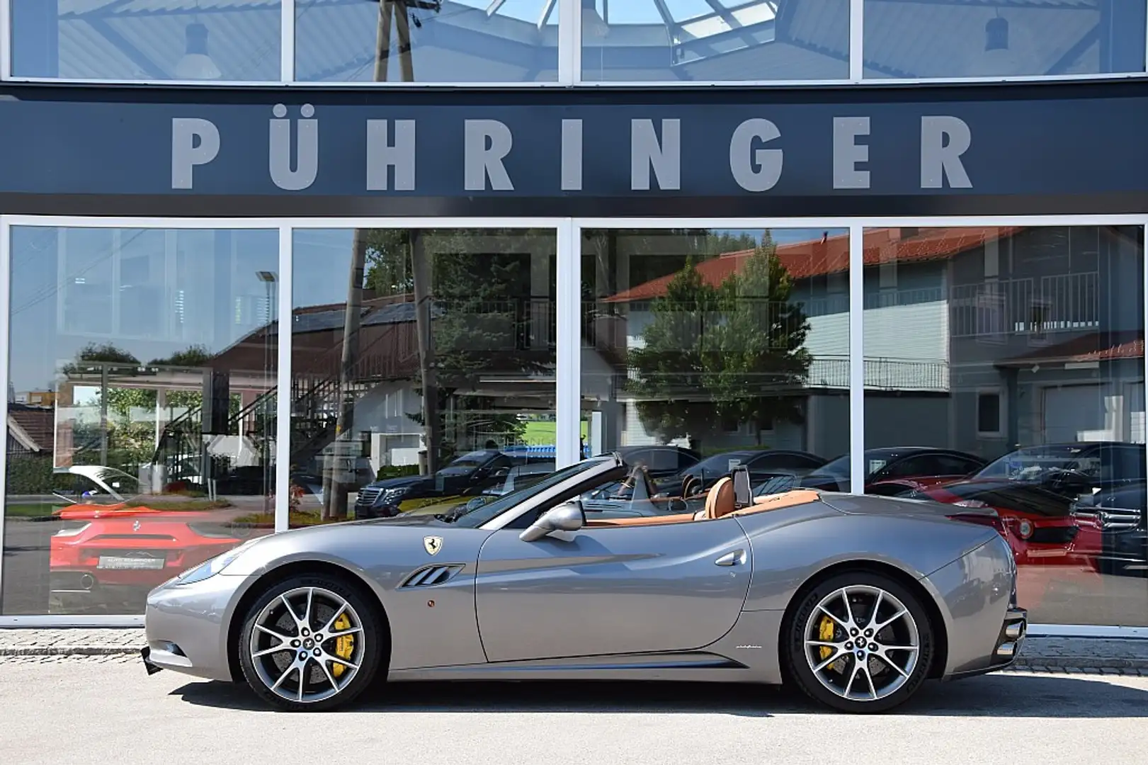 Ferrari California Aut. *Service neu bei Ferrari*Diamond Stiching* Grigio - 1