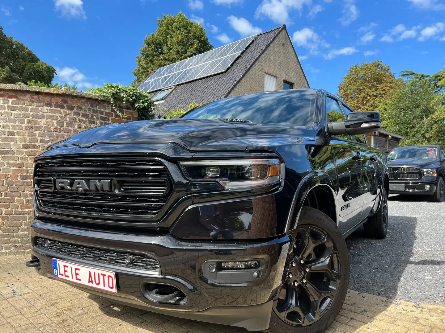 Dodge RAM Model 2024 Limited Night € 78.900,- excl. btw - 1