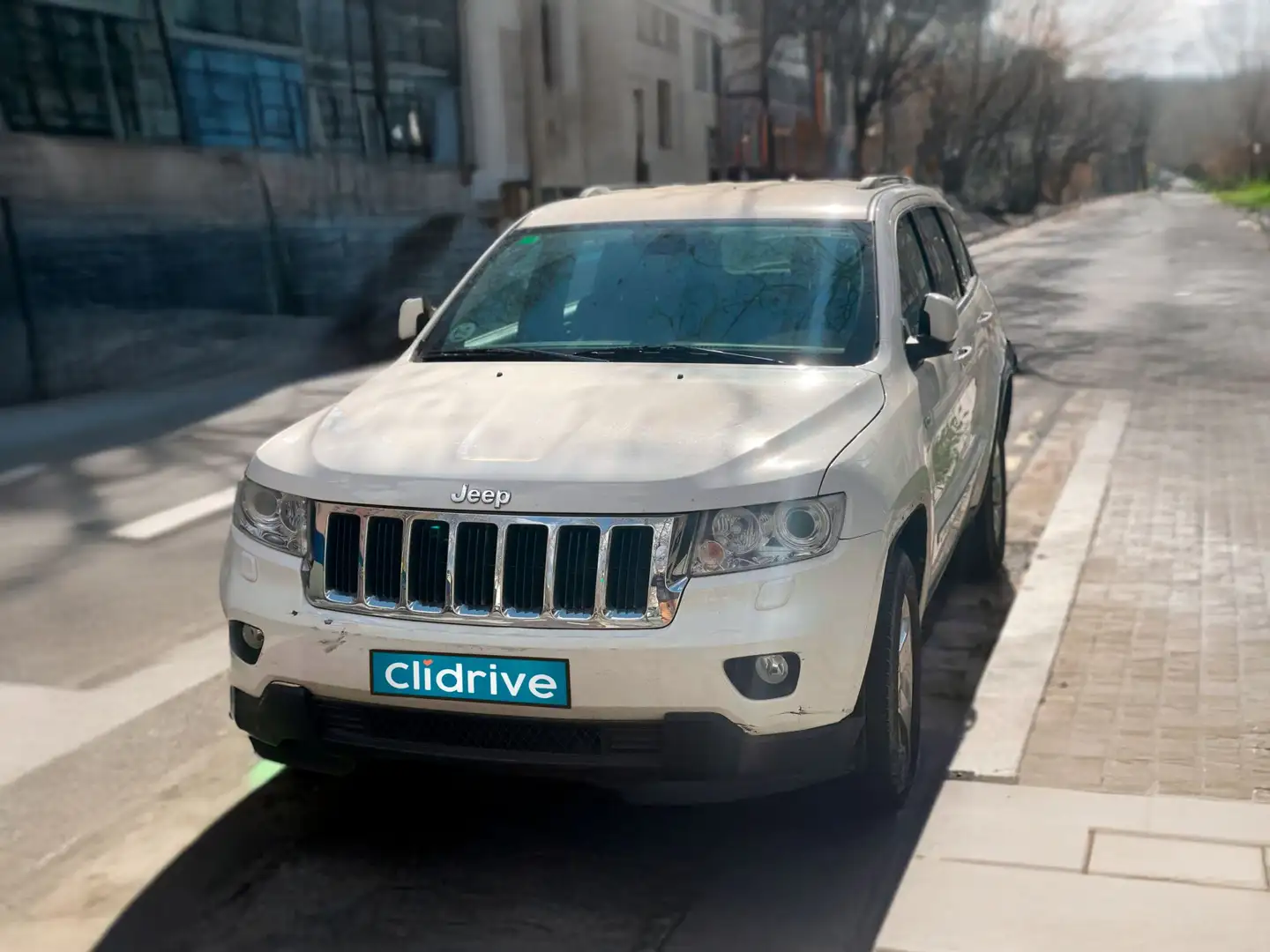 Jeep Grand Cherokee 3.0CRD Laredo 190 Aut. Blanco - 2