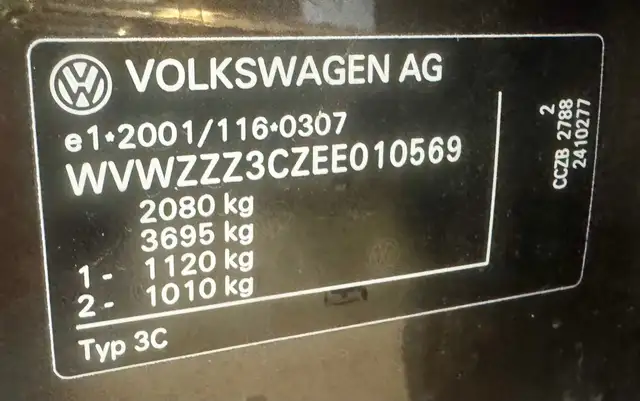 Volkswagen Passat view 27
