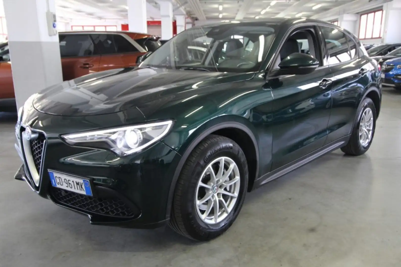 Alfa Romeo Stelvio 2.2 Turbodiesel 190 CV AT8 Q4 Business Verde - 2