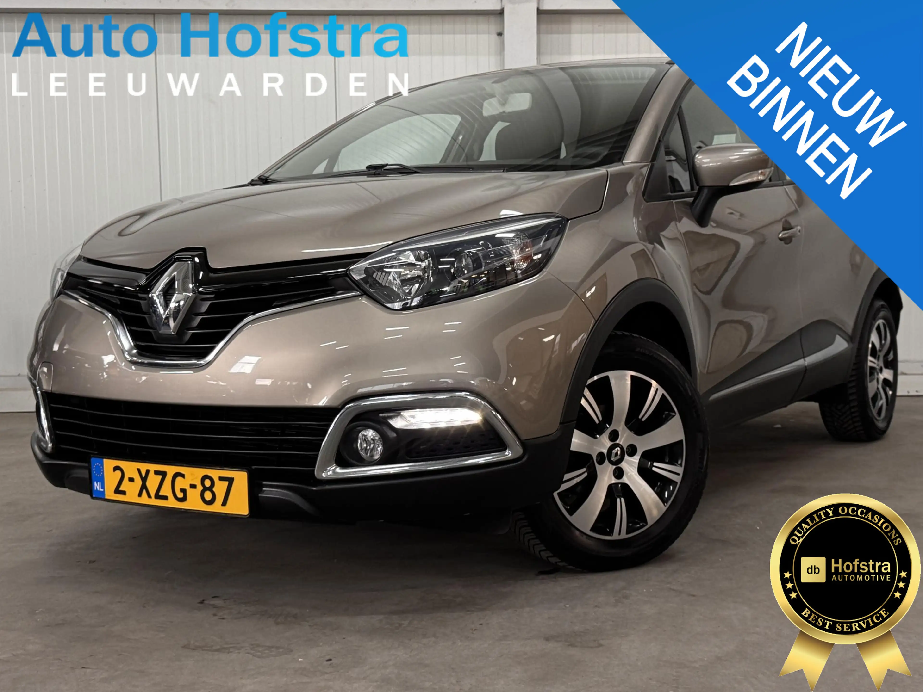 Renault Captur 0.9 TCe Expression KEY-LESS NAVI CARPLAY TREKHAAK
