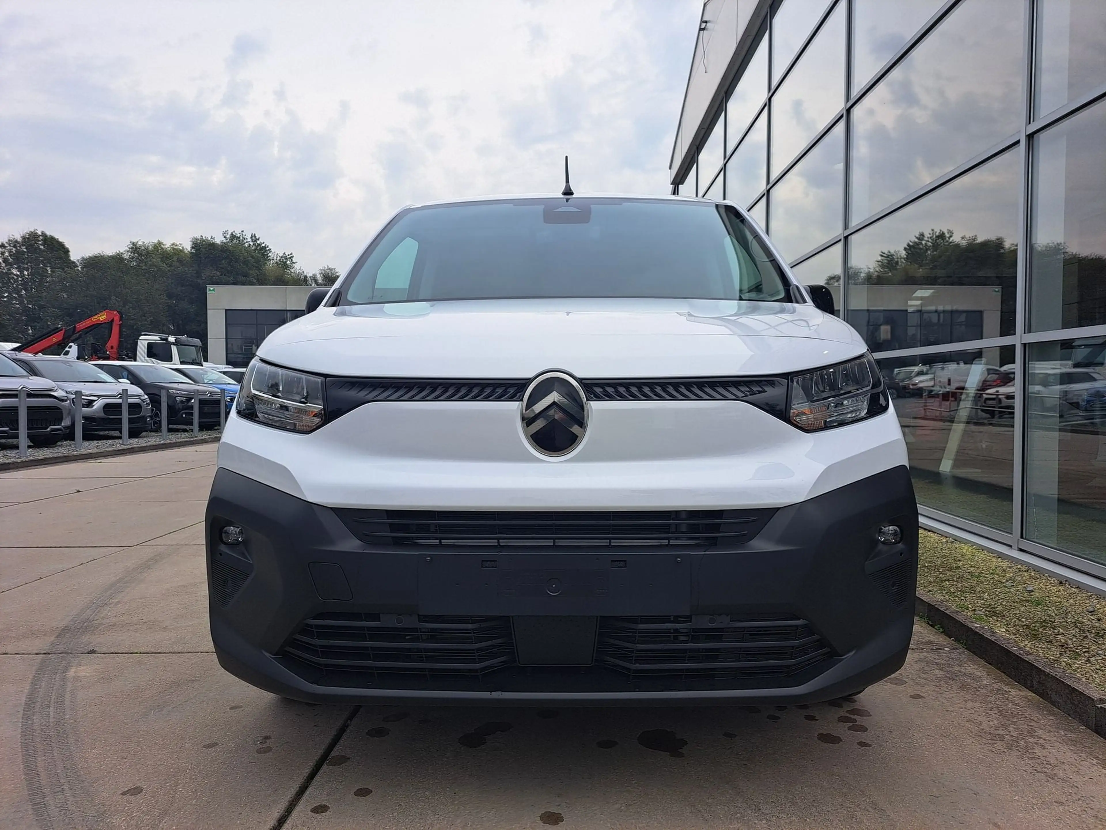 Citroen Berlingo XL Heavy 1.5 BlueHDi 130 S&S EAT8 Club AUTOMAAT