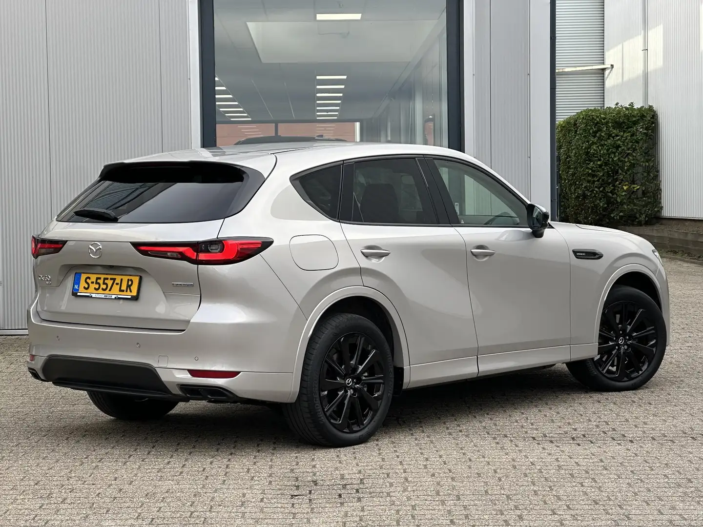 Mazda CX-60 2.5 e-SkyActiv PHEV Homura | Cruise Adaptief/Leder Grijs - 2