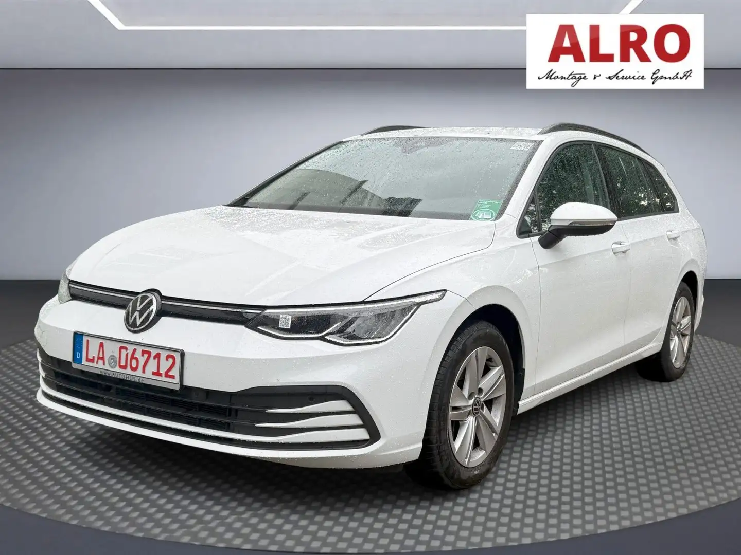 Volkswagen Golf VIII Variant Life|ACC|Beheiz.Lenkrad|TOP!! Wit - 1