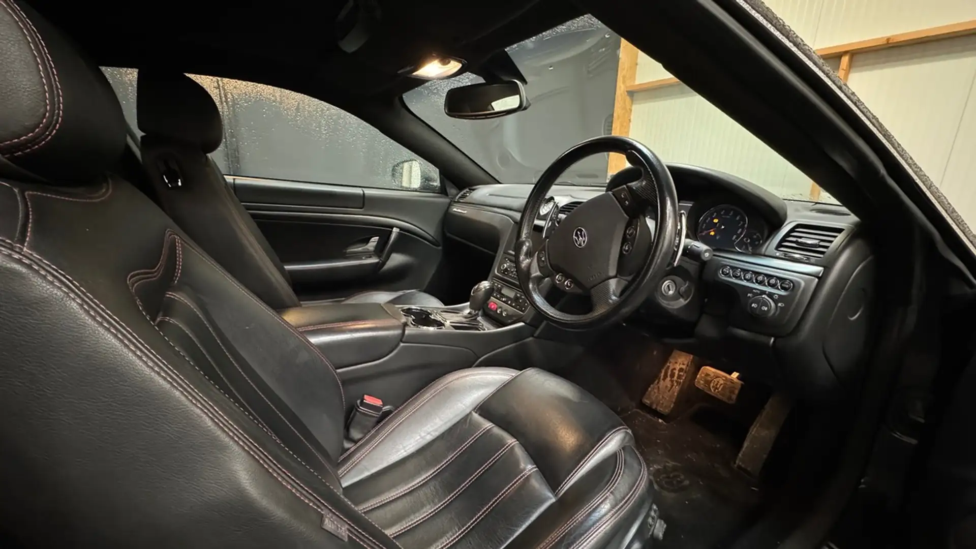 Maserati GranTurismo 4.7 V8 440CH Gris - 2
