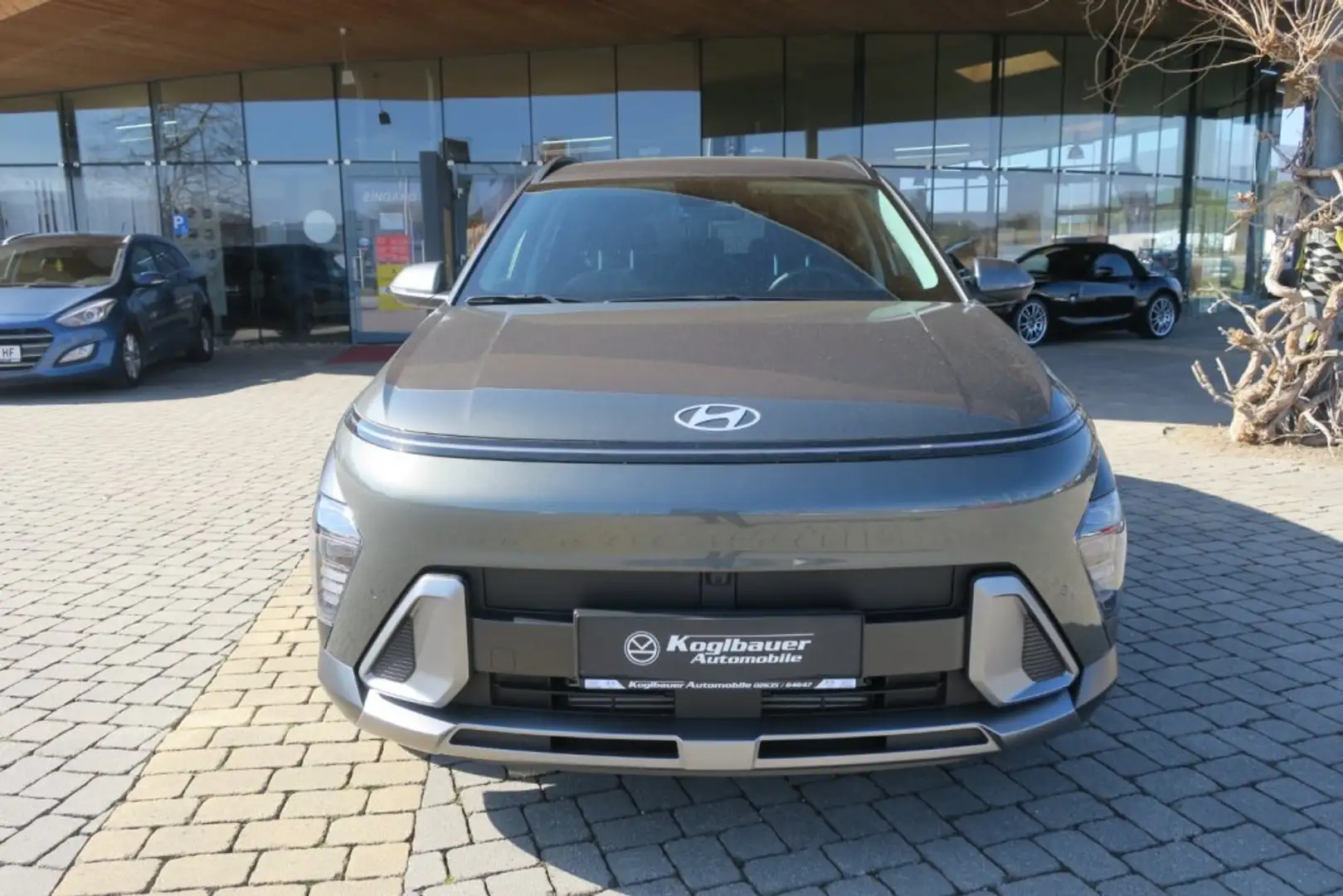 Hyundai KONA (SX2) GO Plus 1.6 T-GDI 2WD DCT k5bu2-PK1 Grau - 1