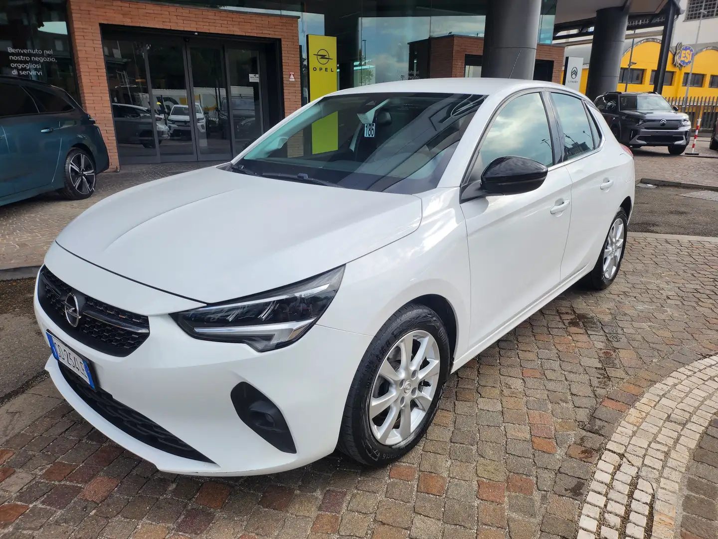Opel Corsa Corsa VI 2020 1.2 Edition 12cc 75 cv Blanc - 1