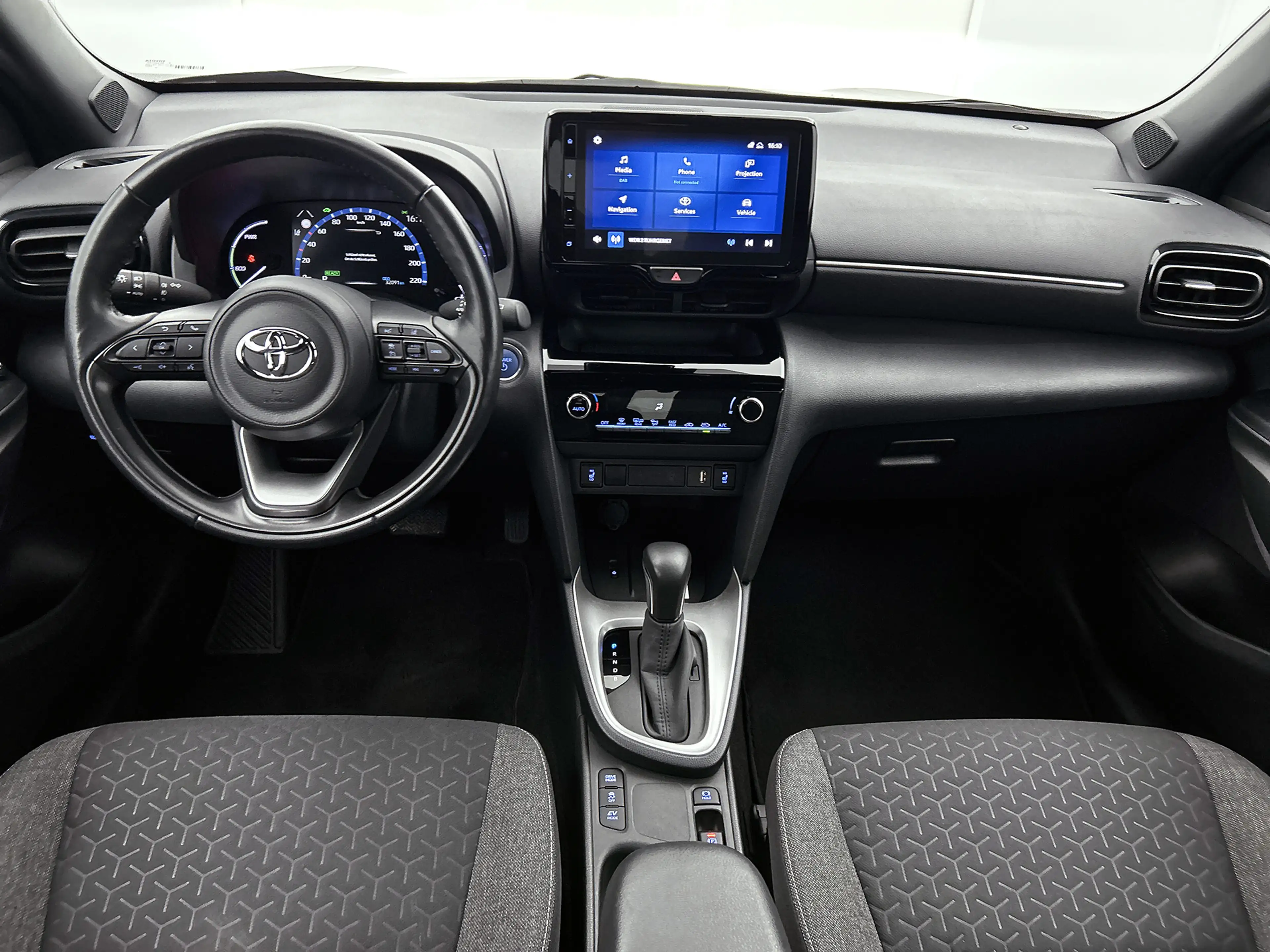 Toyota Yaris Cross 1.5 Hybrid Dynamic | Comfort pakket | — photo 4