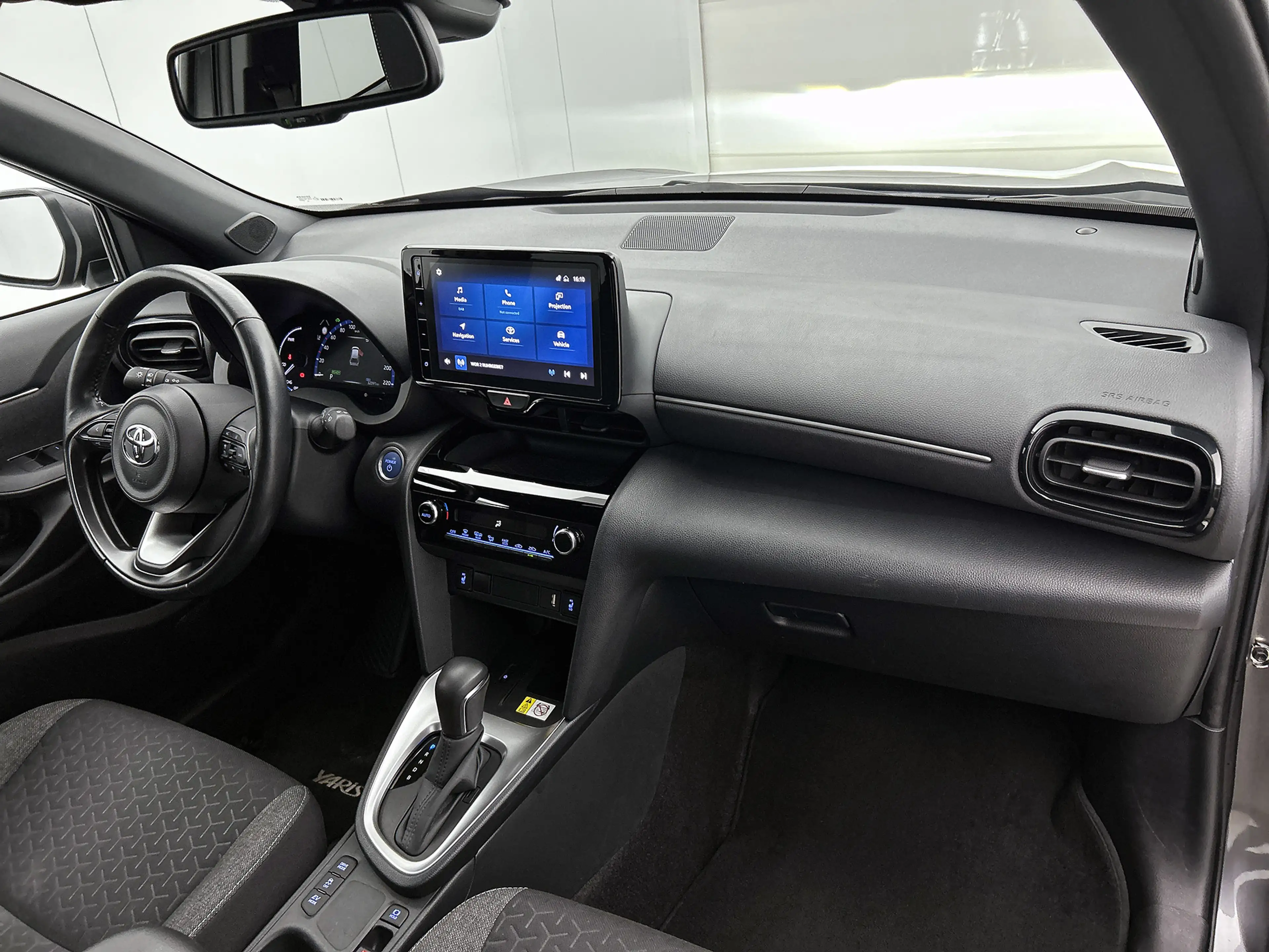 Toyota Yaris Cross 1.5 Hybrid Dynamic | Comfort pakket | — photo 6