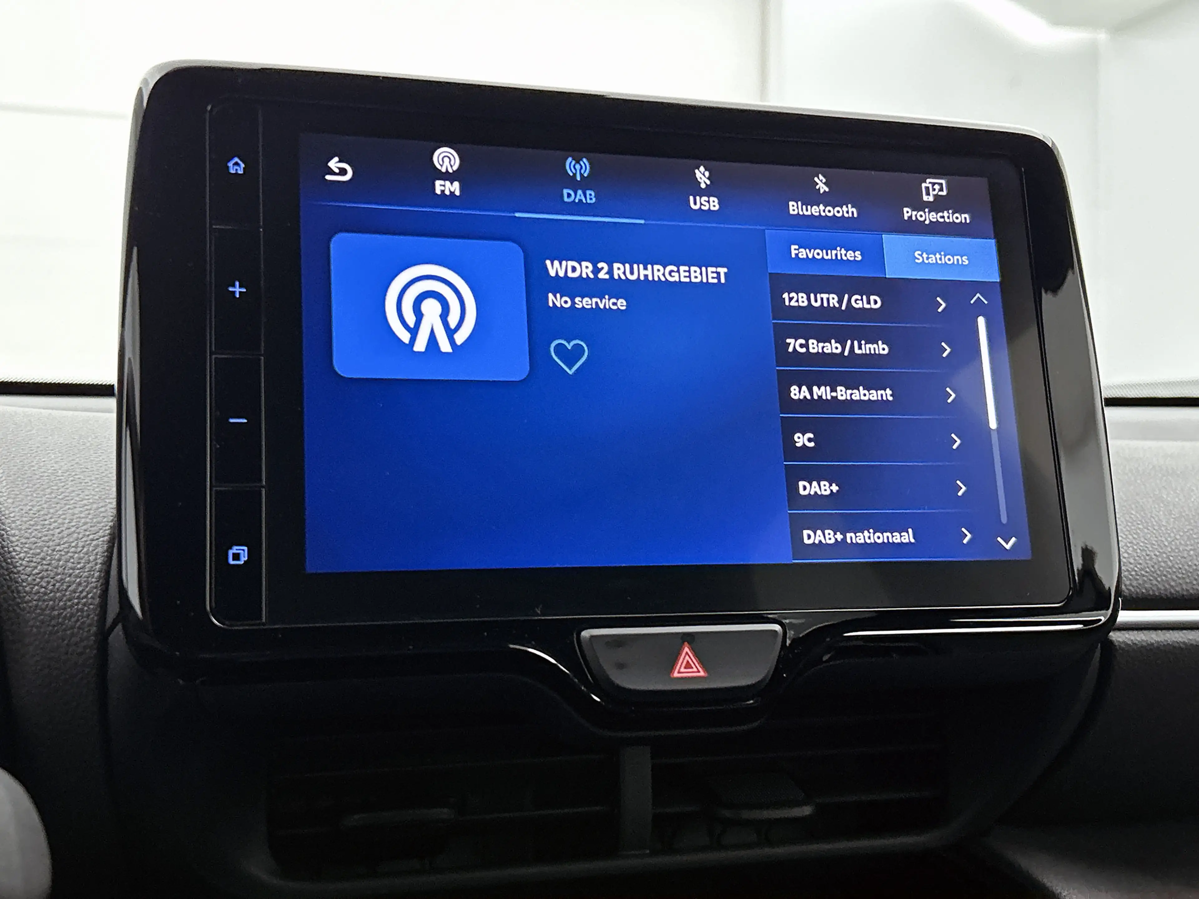 Toyota Yaris Cross 1.5 Hybrid Dynamic | Comfort pakket | — photo 9