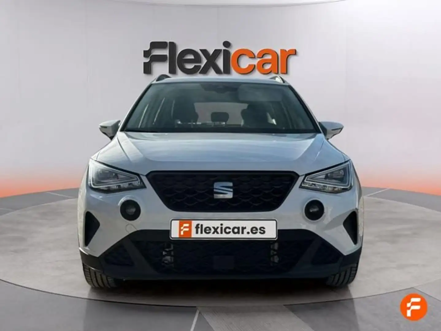 SEAT Arona 1.0 TSI 85kW (115CV) DSG Style XL Blanco - 2