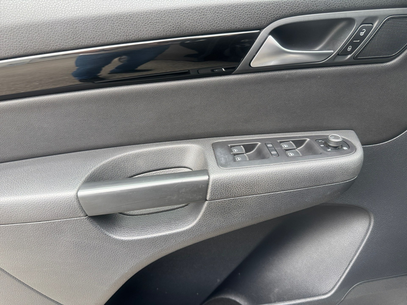 SEAT Alhambra FR-Line**1.BESITZ**NAVI**KAM**AHK** — photo 13