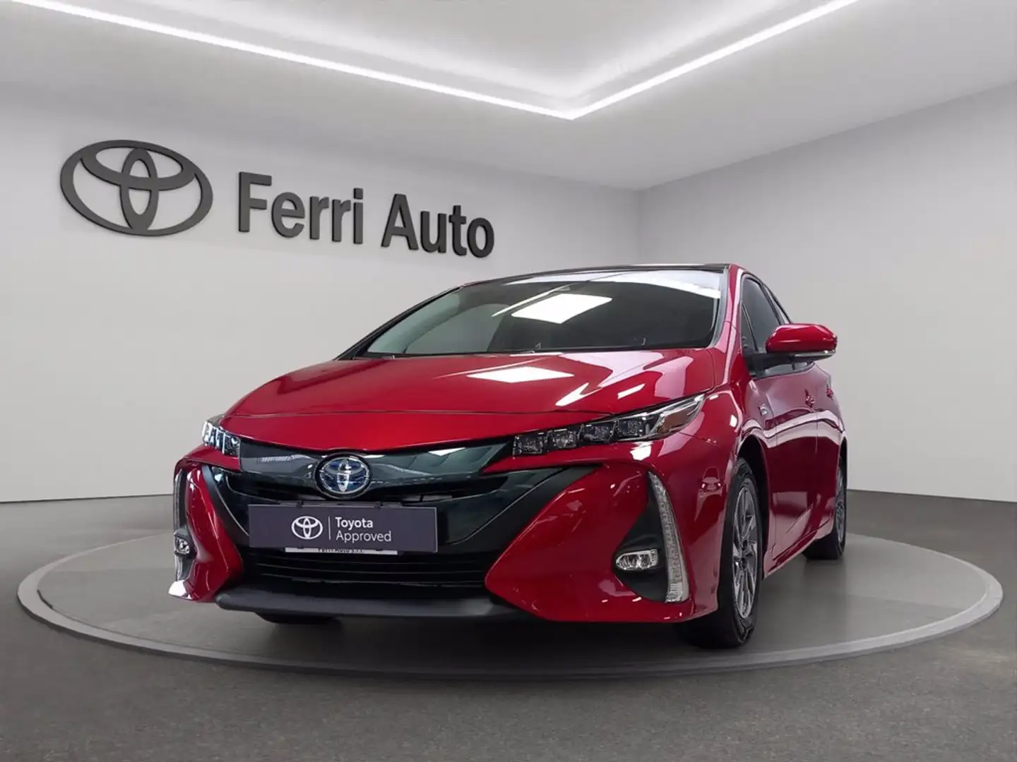 Toyota Prius 1.8h plug-in Rouge - 1