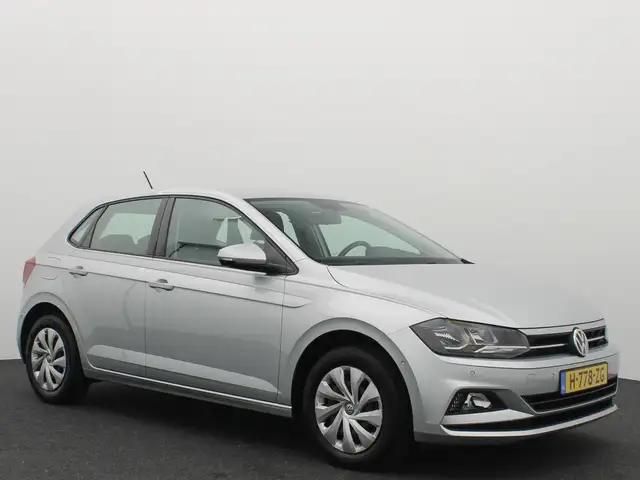 Volkswagen Polo view 16